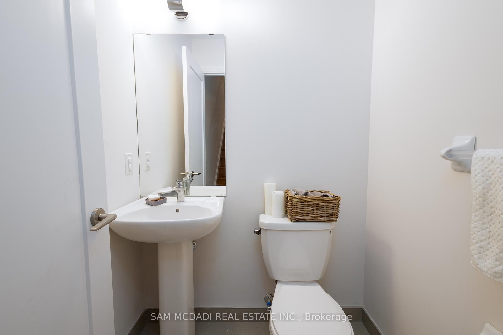 1190 Cawthra Road 603