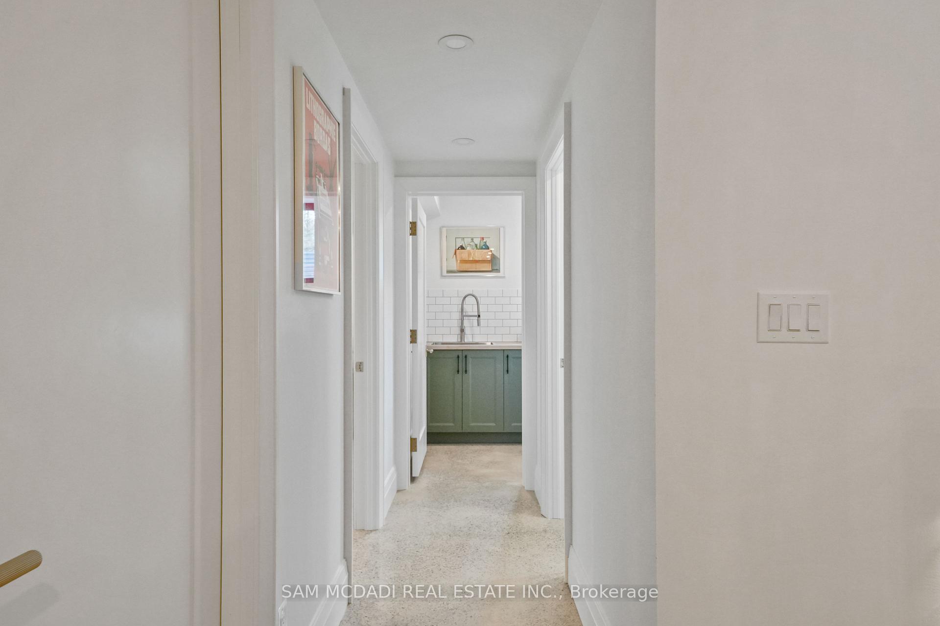 130 Lake Promenade