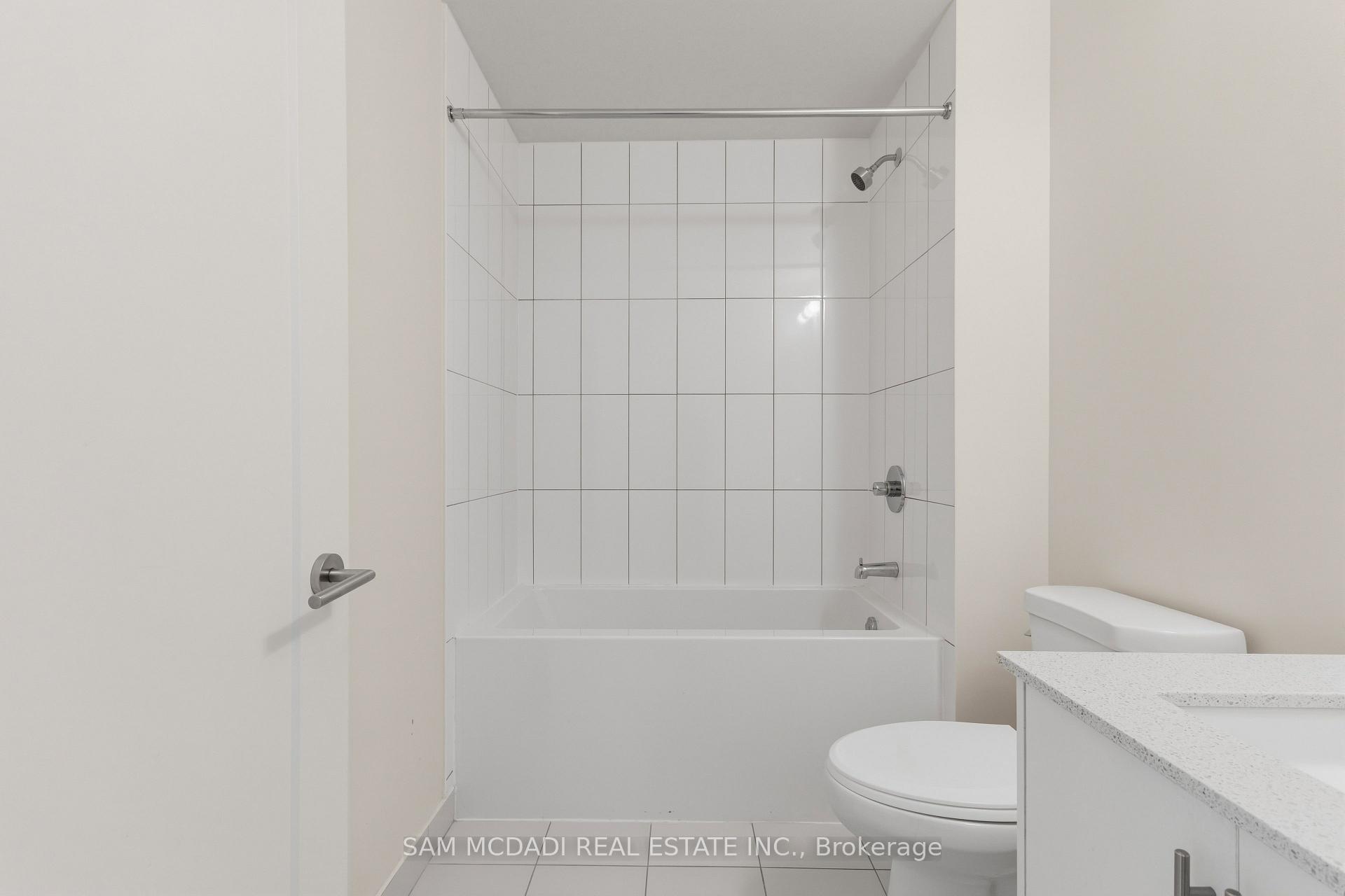 509 Dundas Street 709