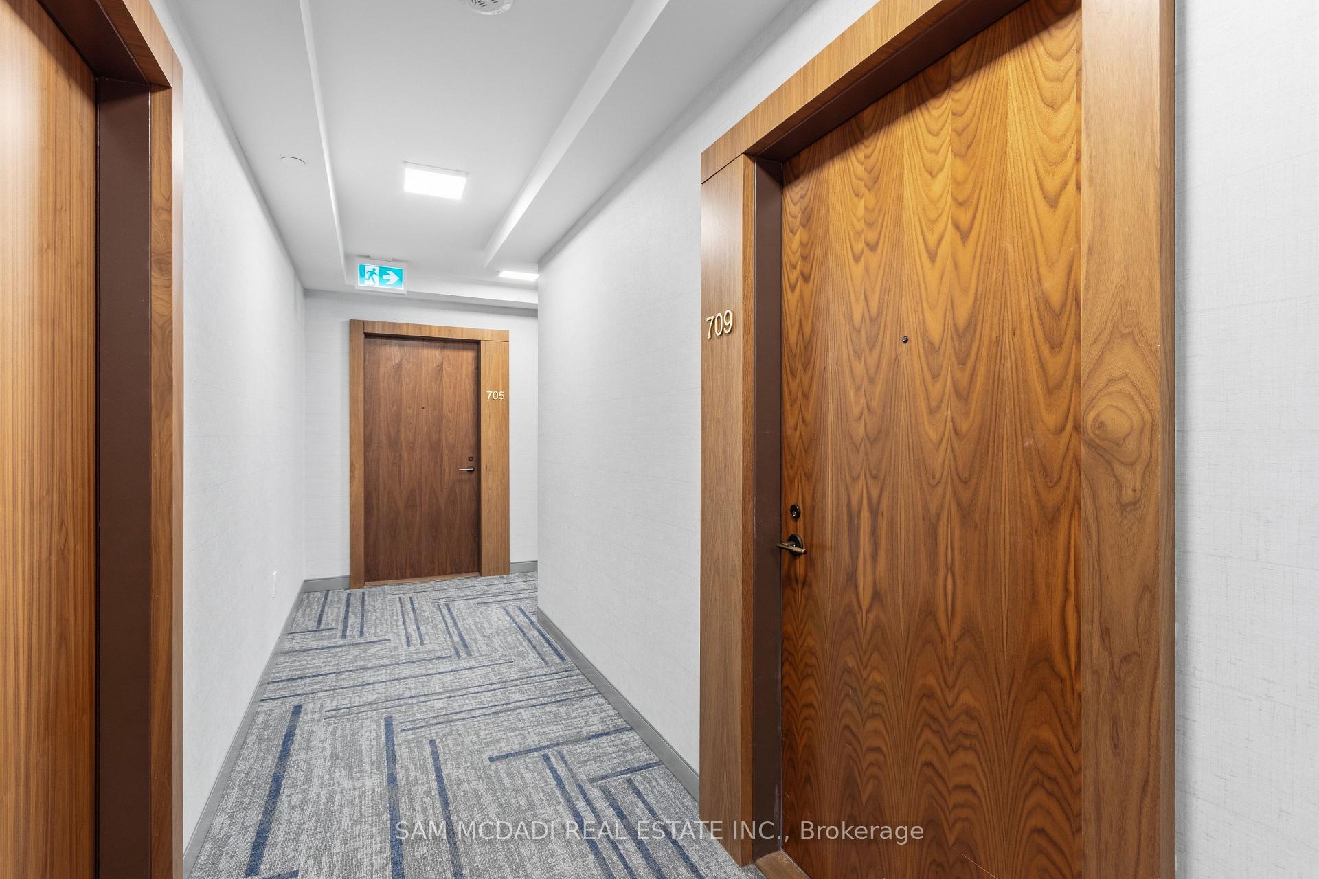 509 Dundas Street 709