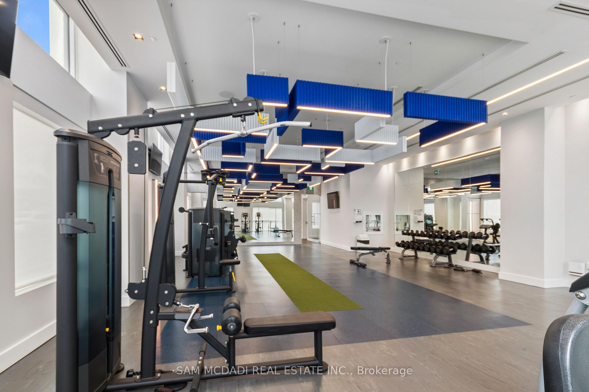 509 Dundas Street 709