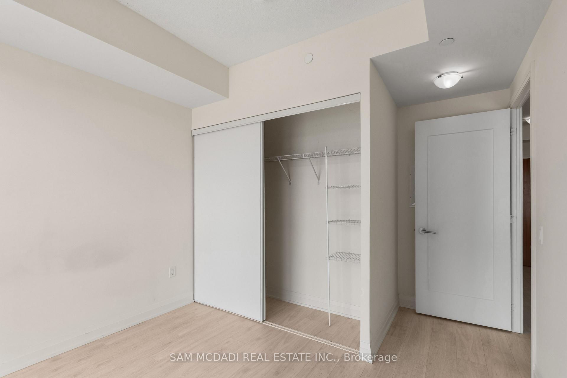 509 Dundas Street 709