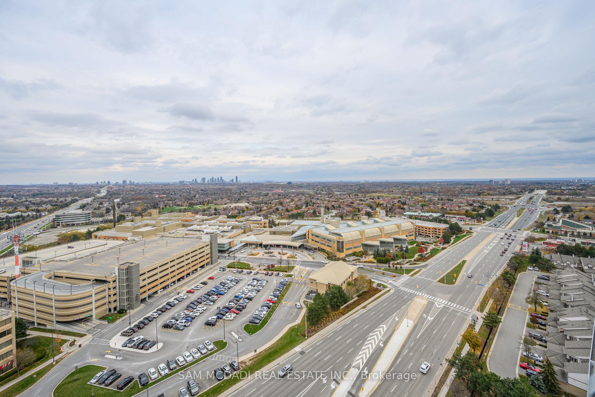 2520 Eglinton Avenue W 1714