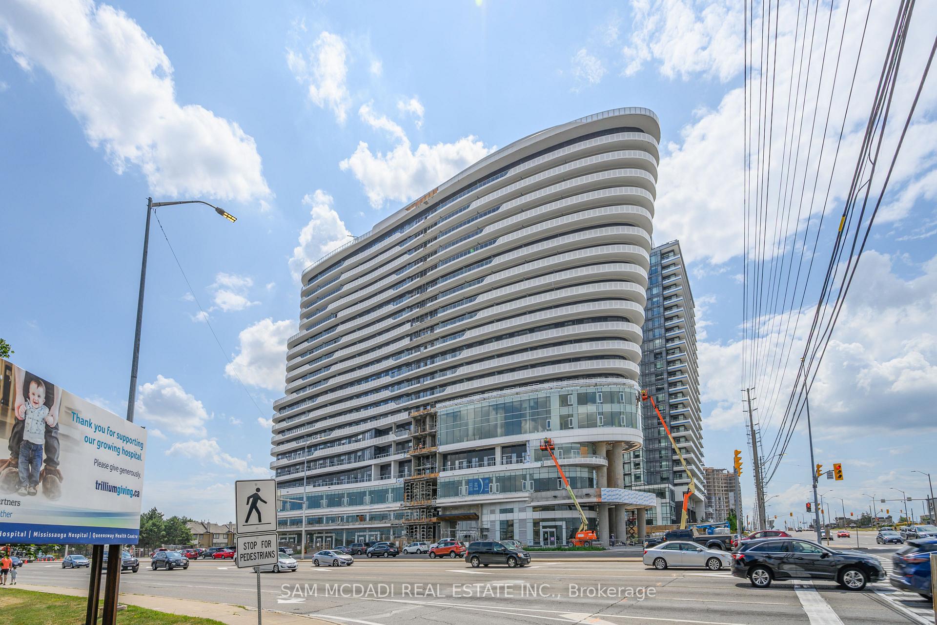 2520 Eglinton Avenue W 1714