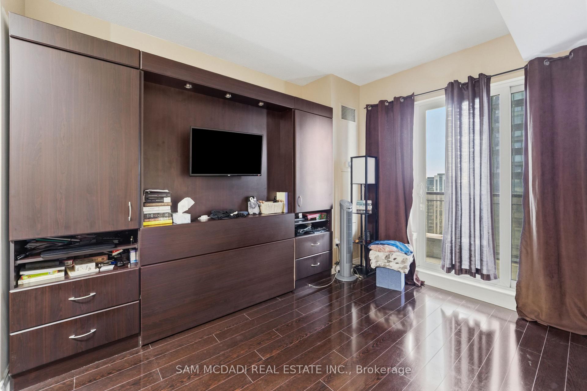 385 Prince Of Wales Drive 2312