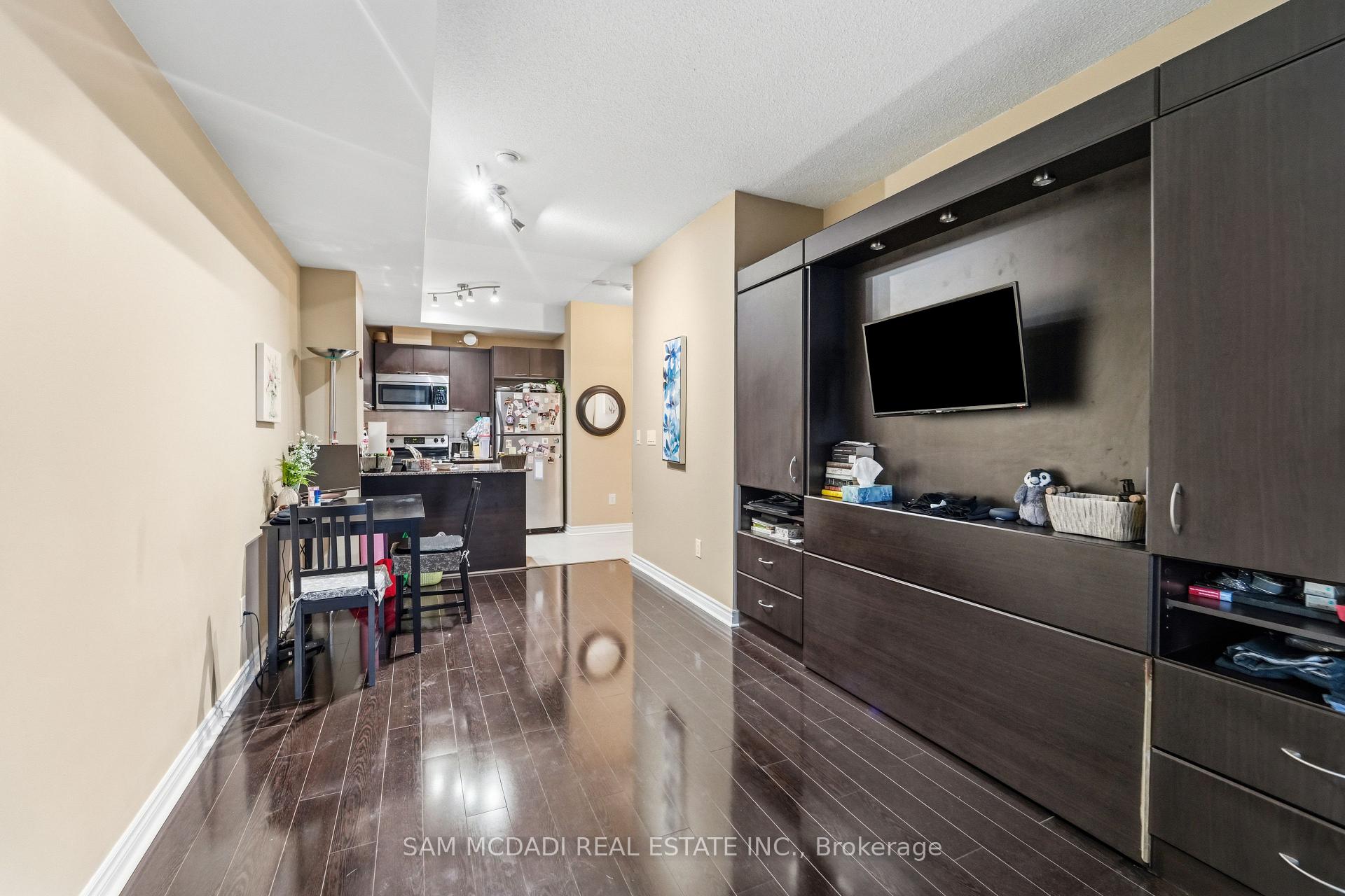 385 Prince Of Wales Drive 2312