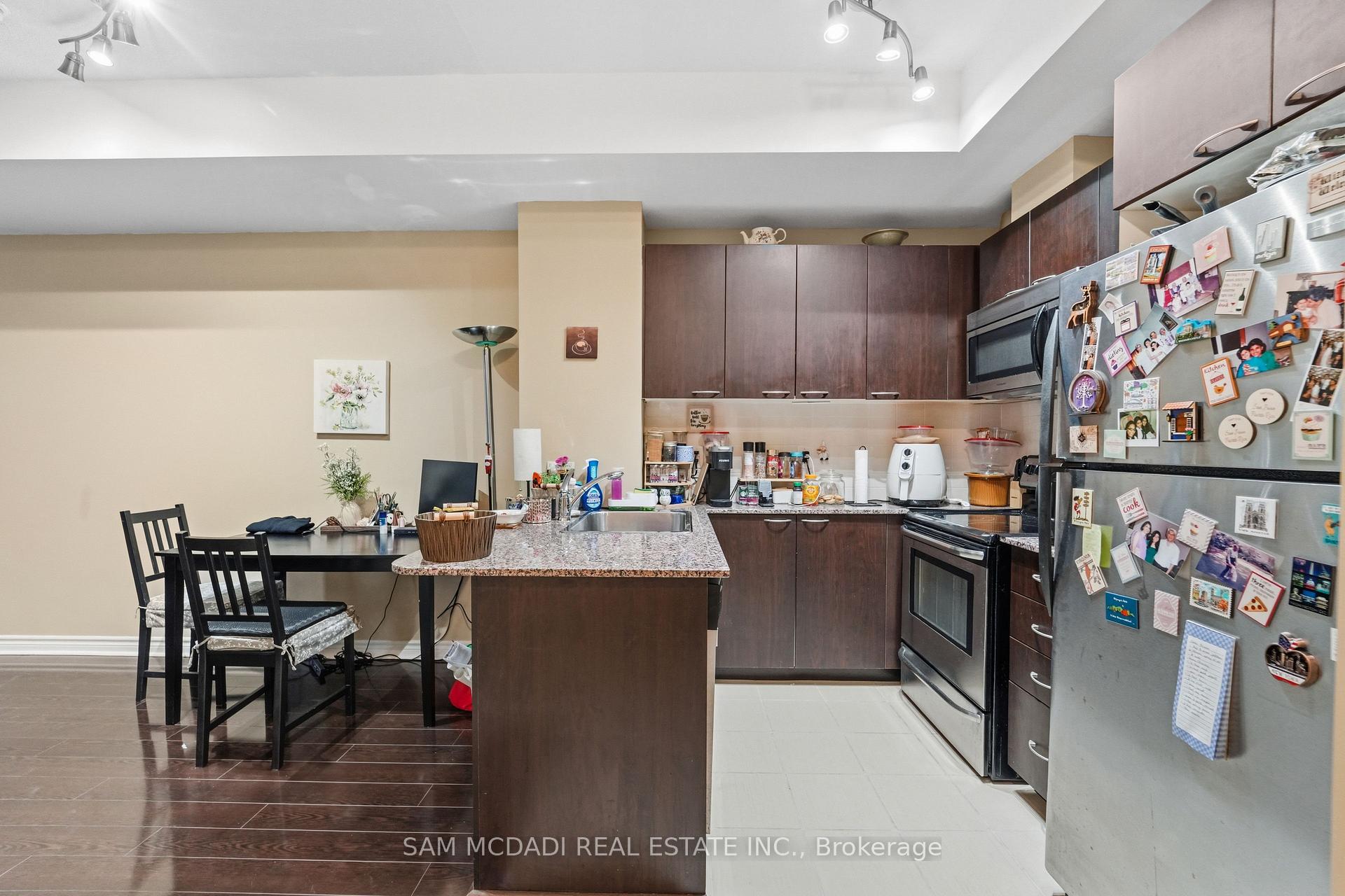 385 Prince Of Wales Drive 2312