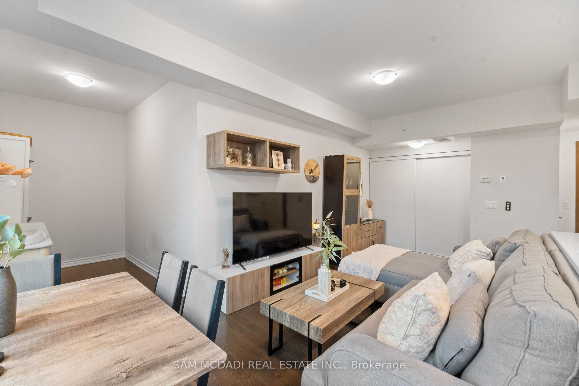 215 Braodway Street 308