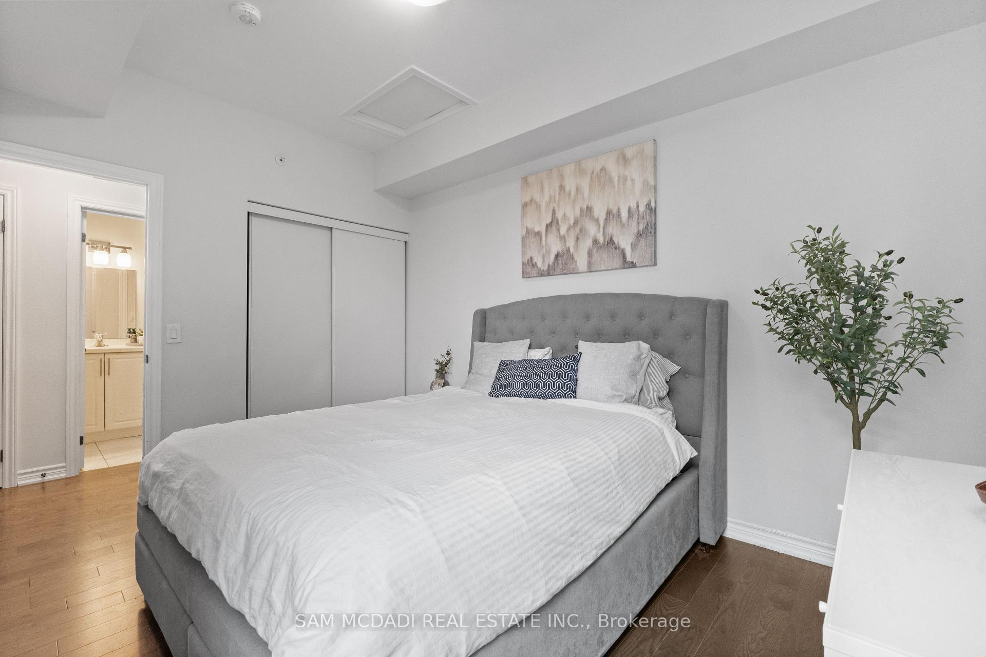 215 Braodway Street 308