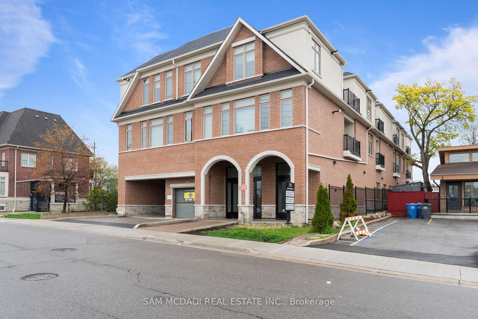 215 Braodway Street 308