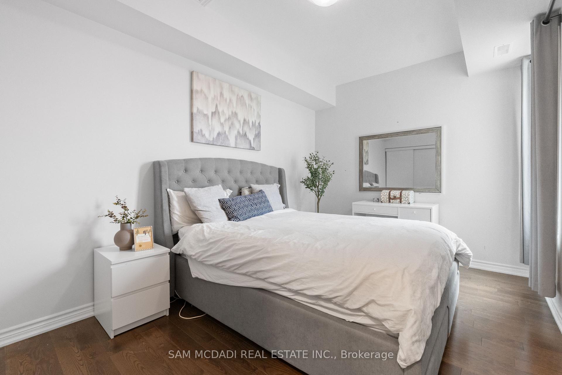 215 Braodway Street 308