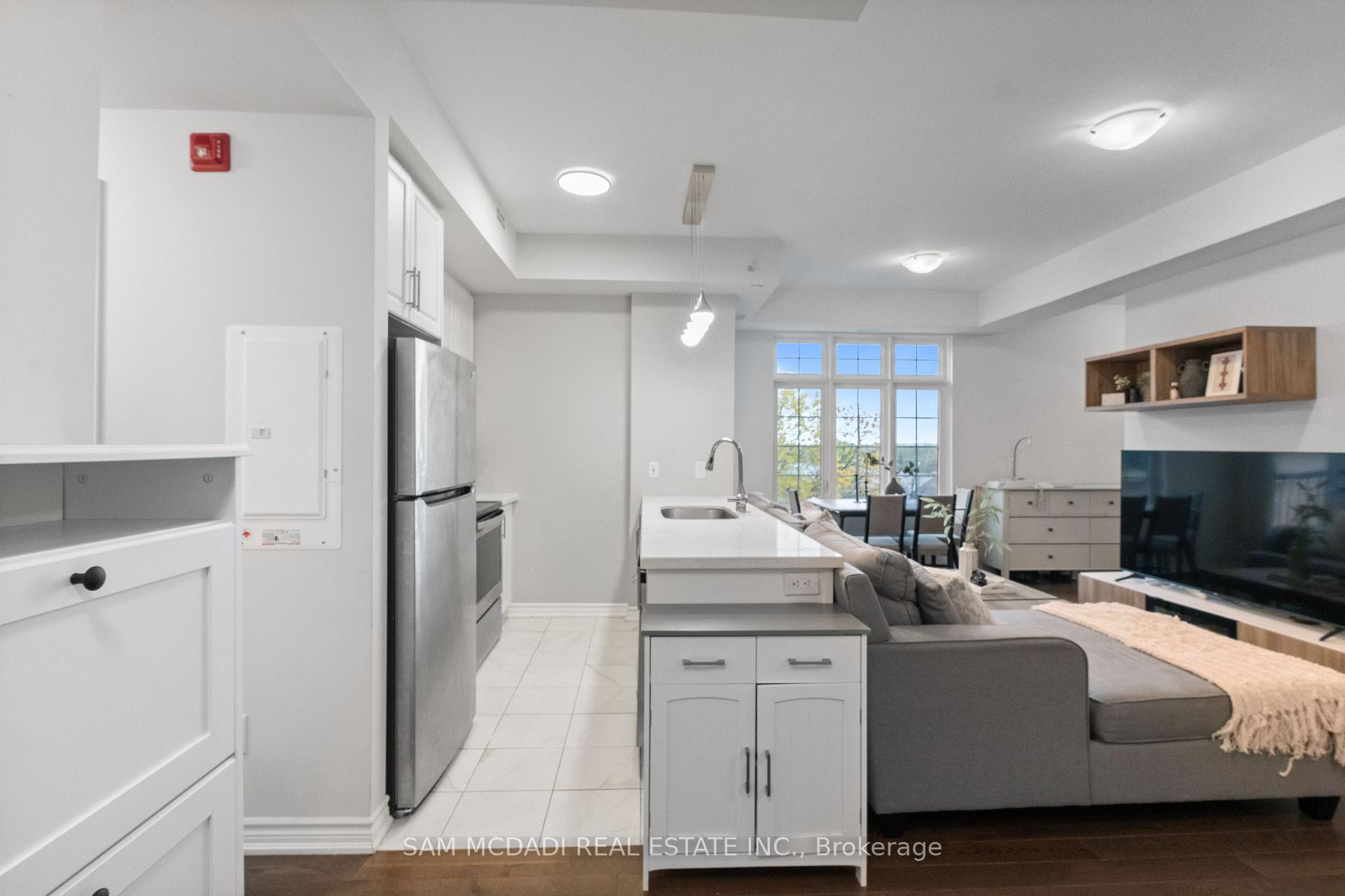 215 Braodway Street 308