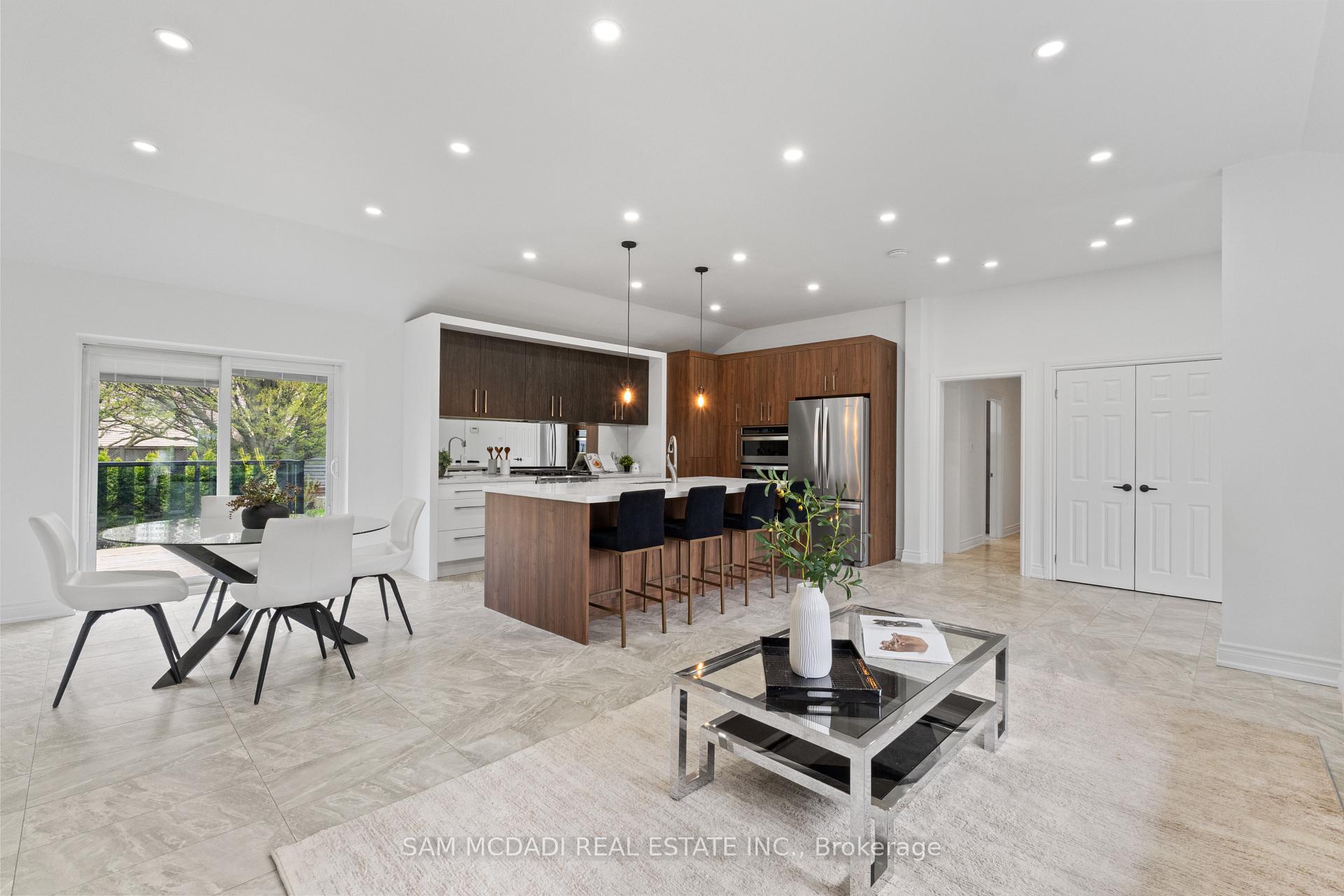 927 Ingersoll Court