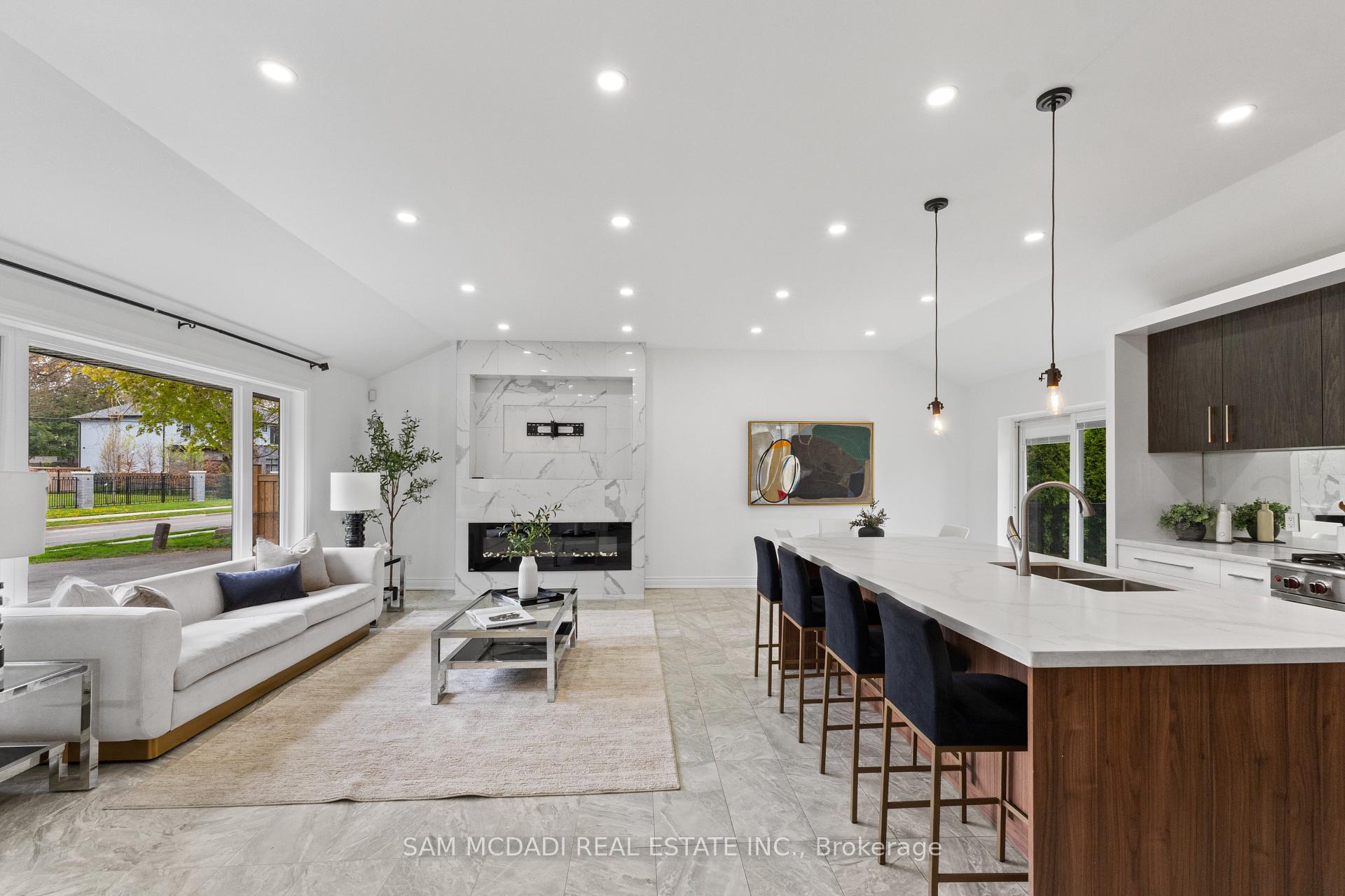 927 Ingersoll Court