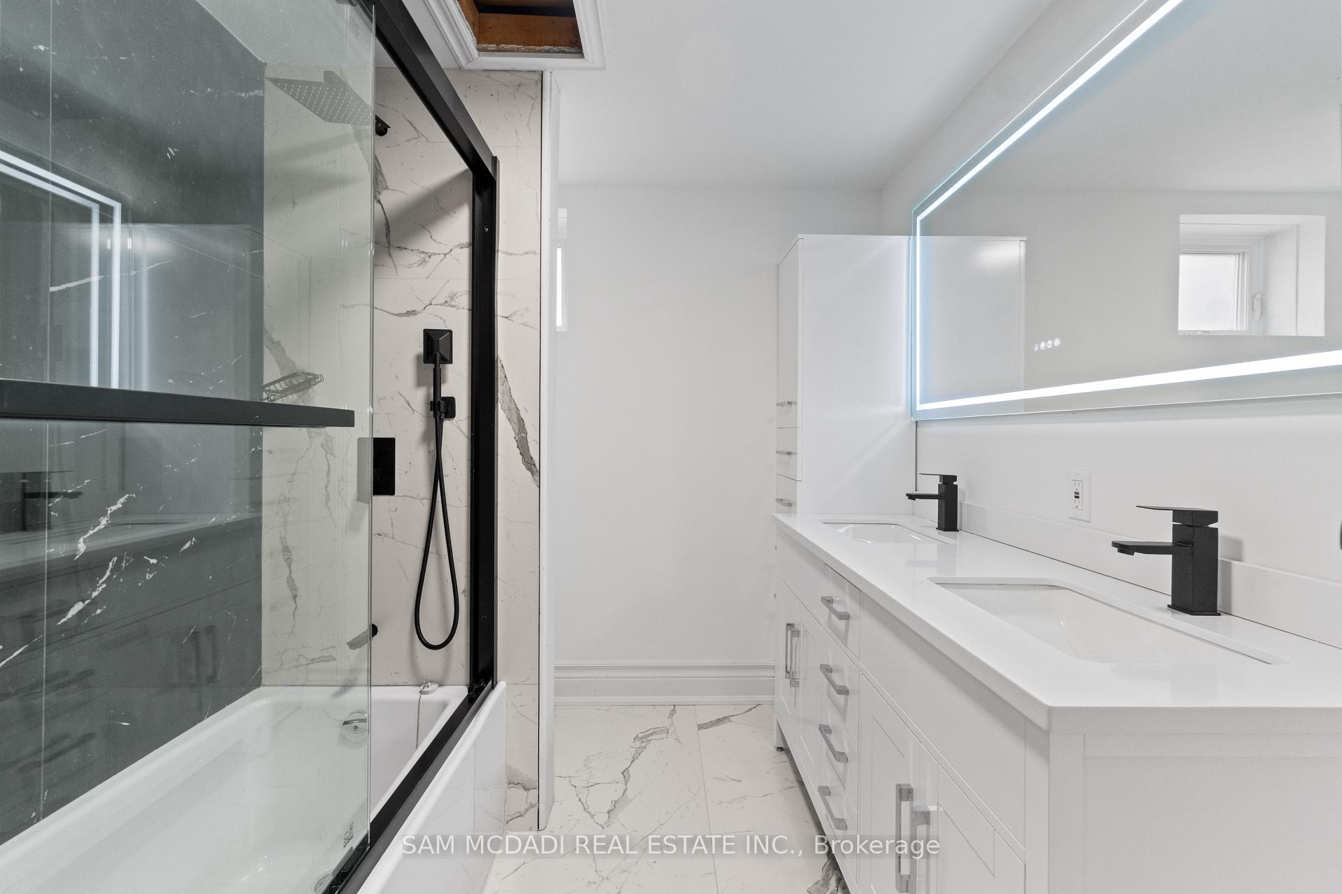 927 Ingersoll Court