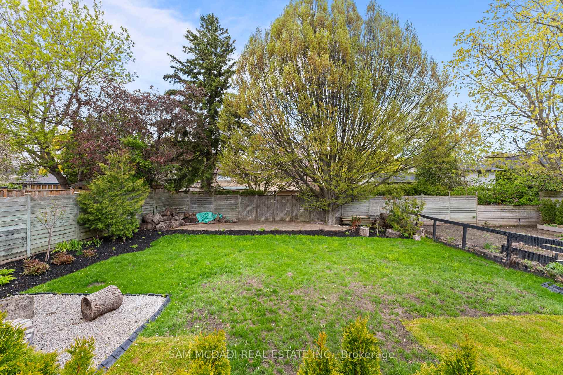 927 Ingersoll Court