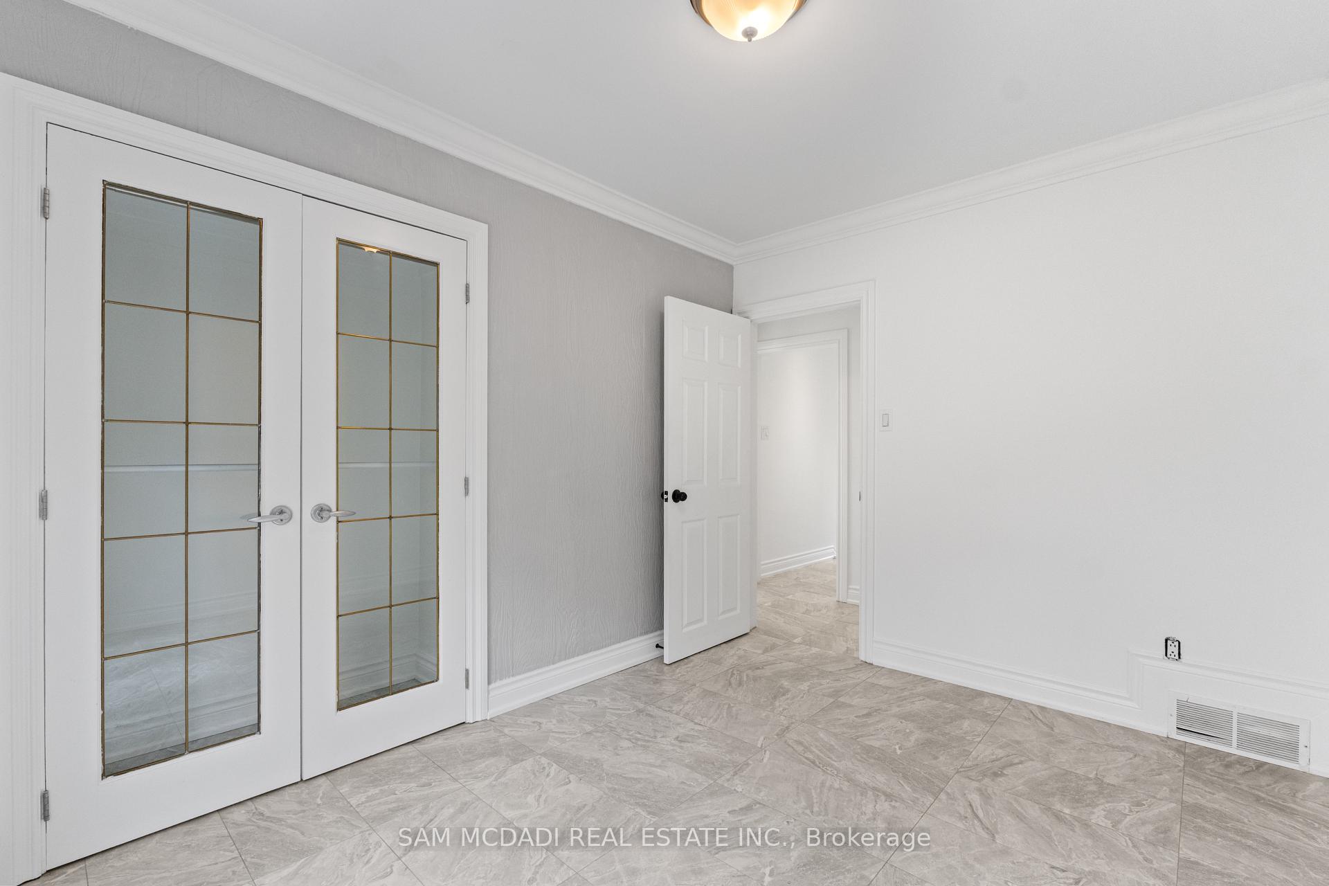 927 Ingersoll Court