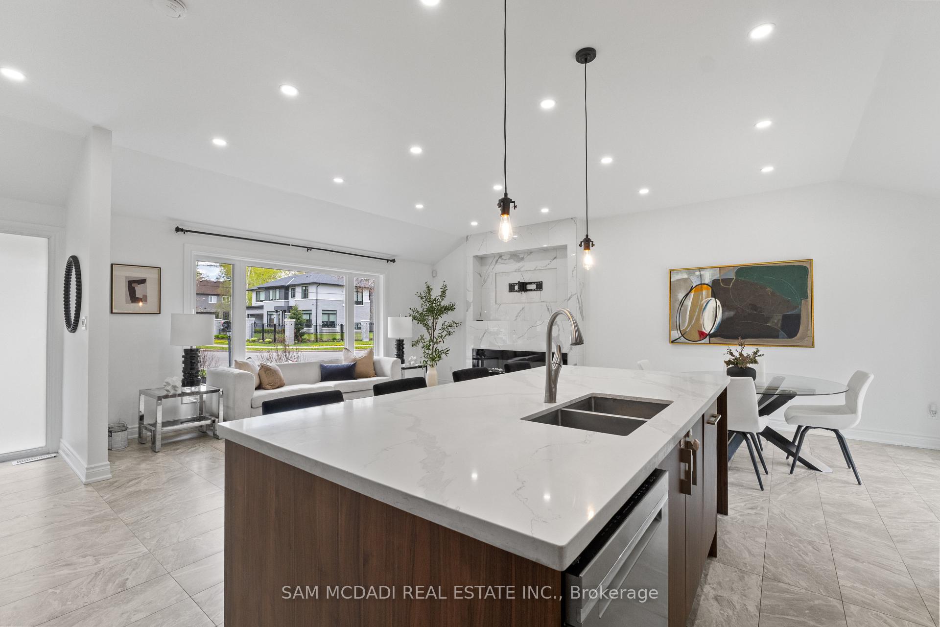 927 Ingersoll Court