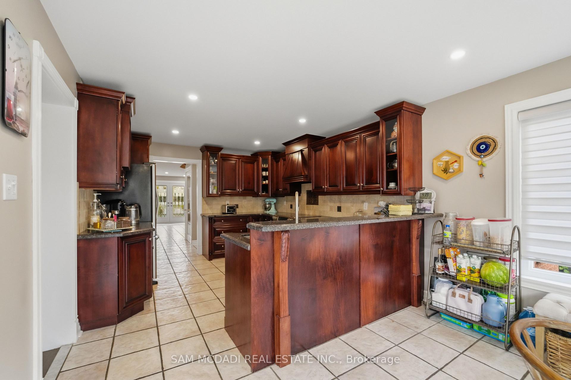3605 Trelawny Circle