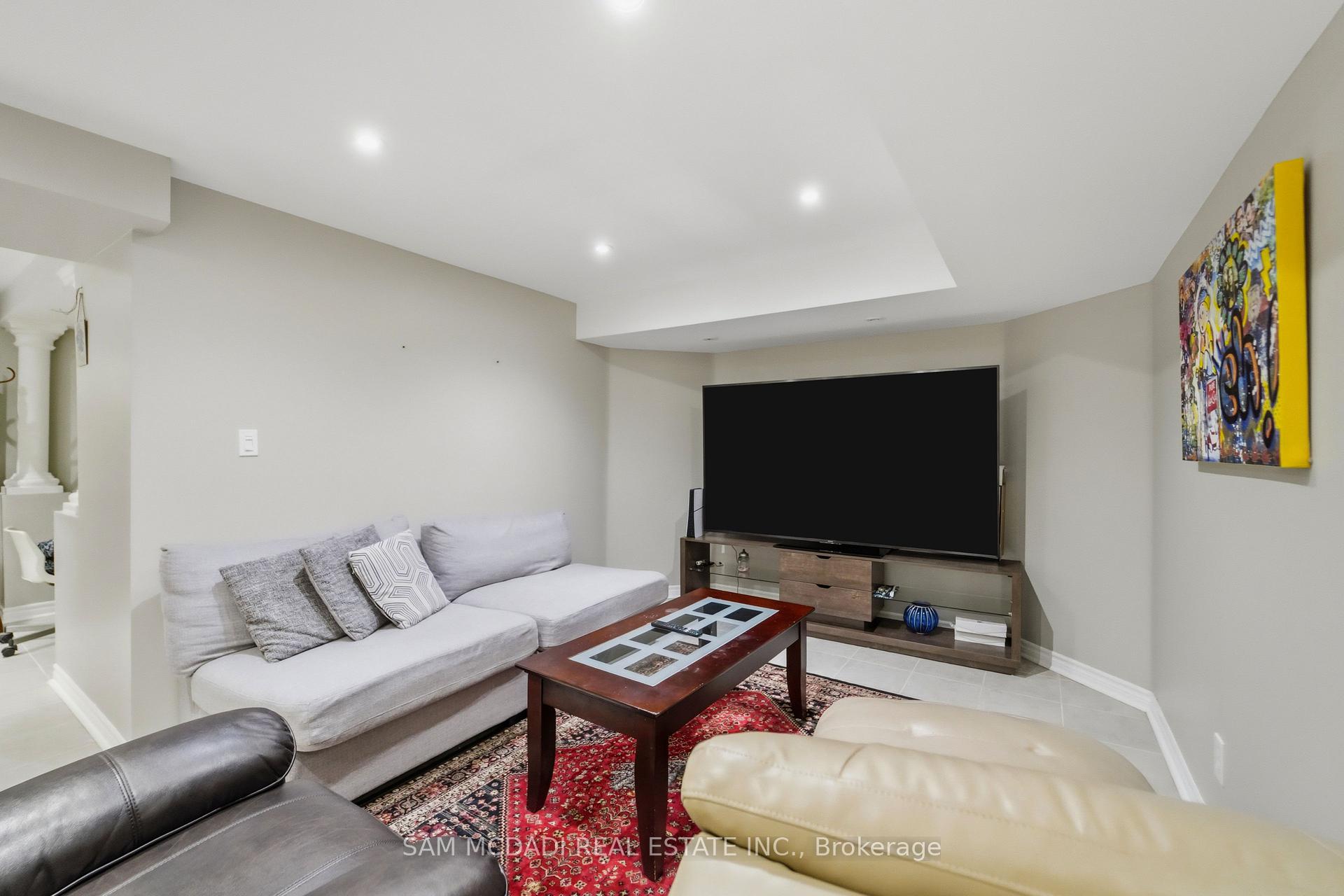3605 Trelawny Circle