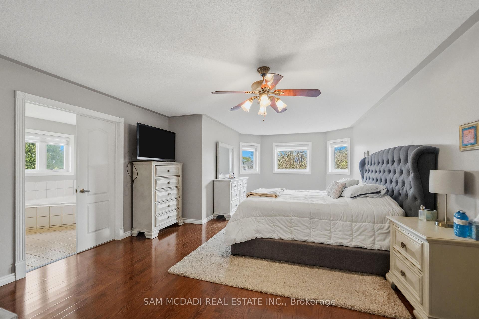 3605 Trelawny Circle