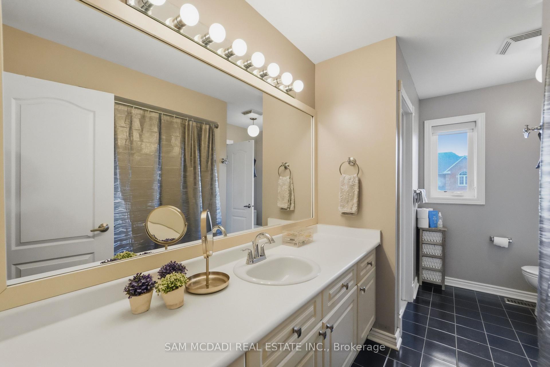 3605 Trelawny Circle
