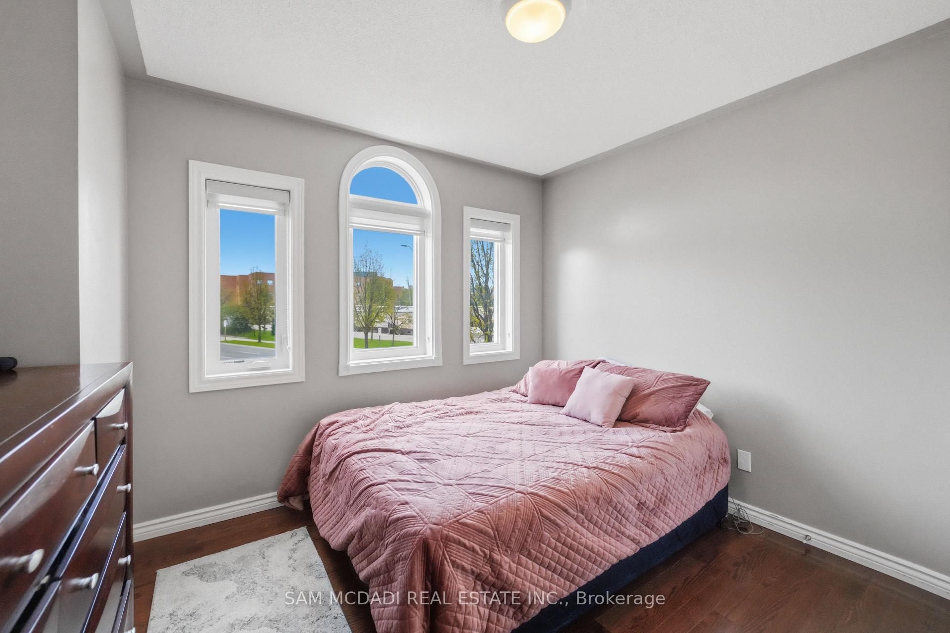 3605 Trelawny Circle