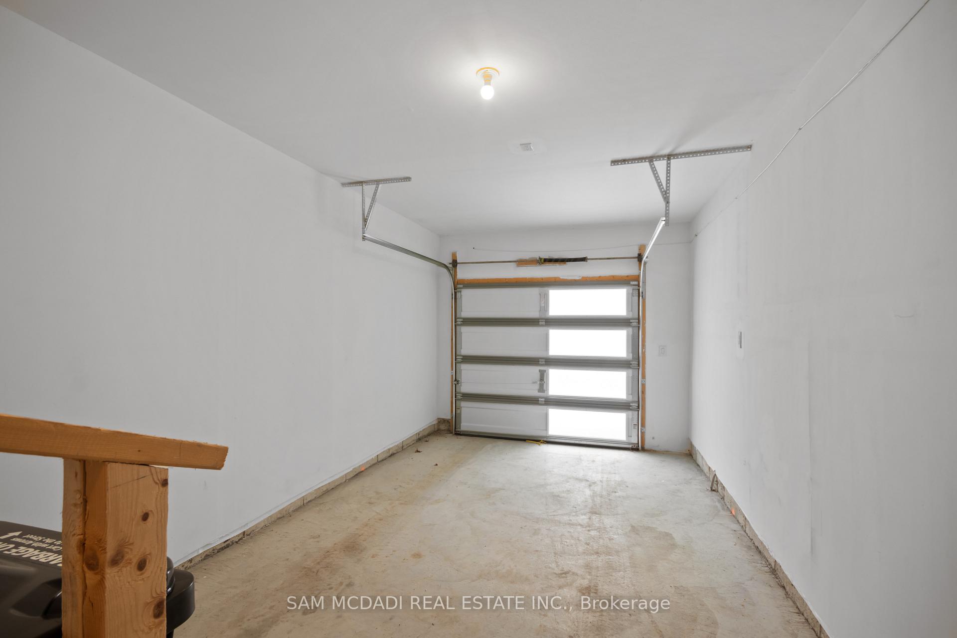 4068 Kadic Terrace