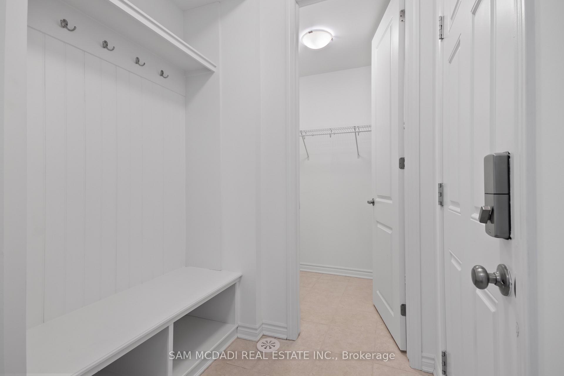 4068 Kadic Terrace