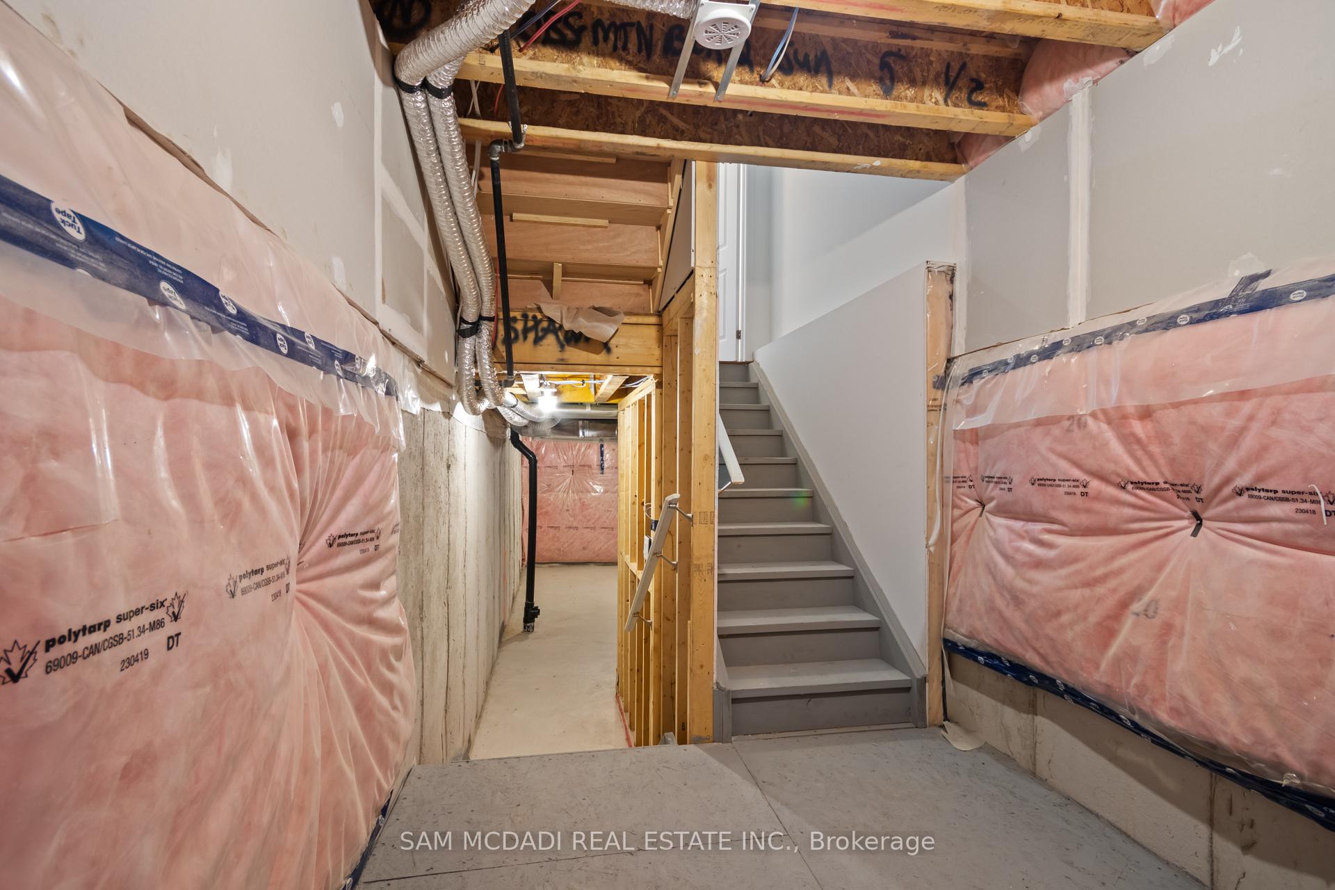 4068 Kadic Terrace