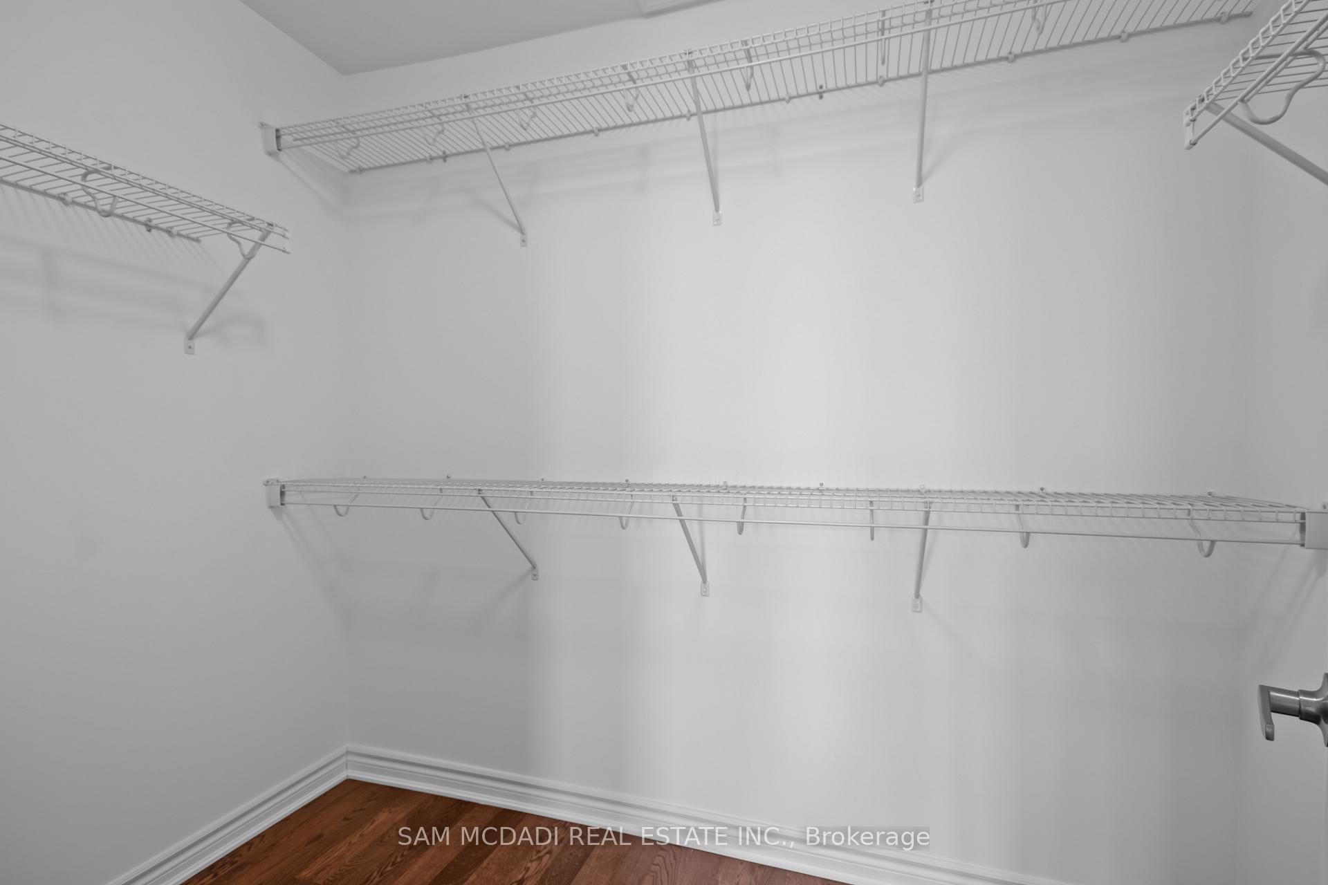 4068 Kadic Terrace