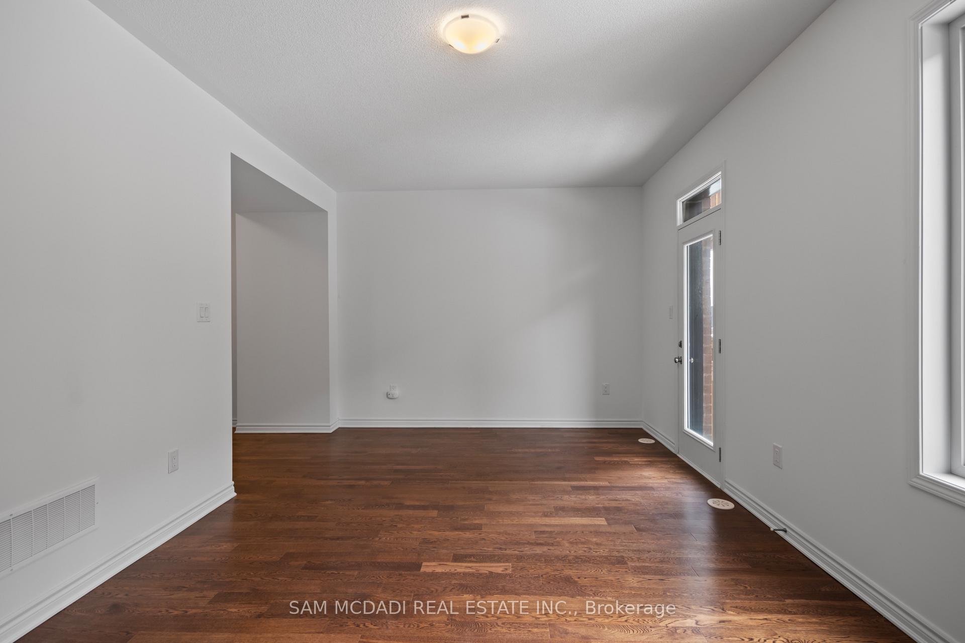 4068 Kadic Terrace