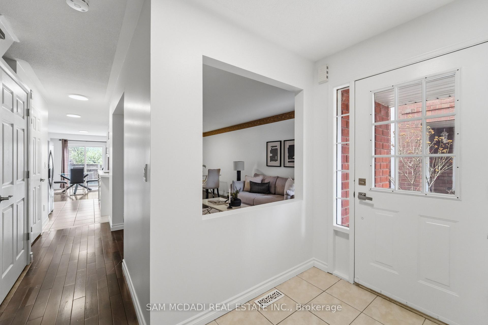 1220 Windbrook Grove