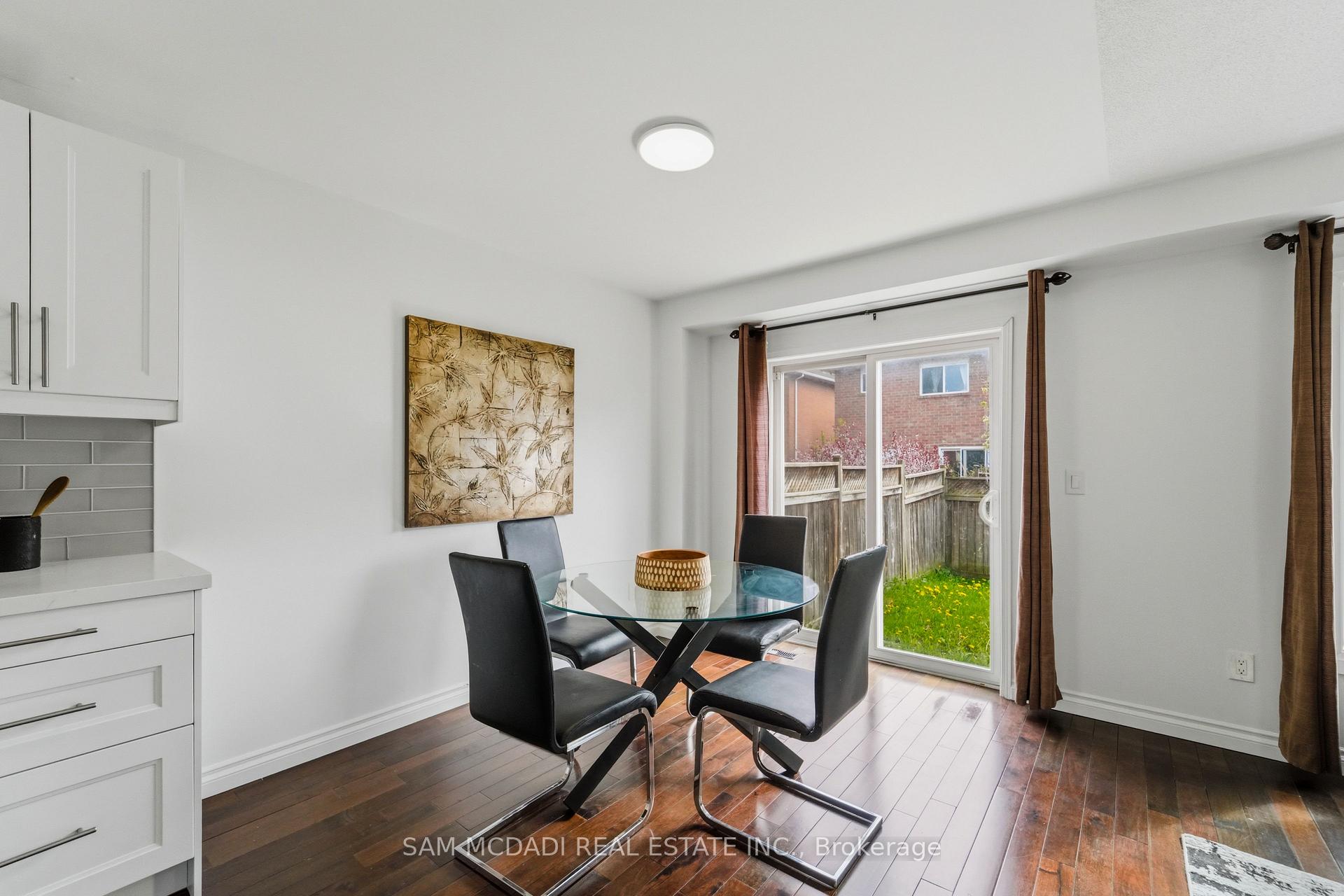 1220 Windbrook Grove