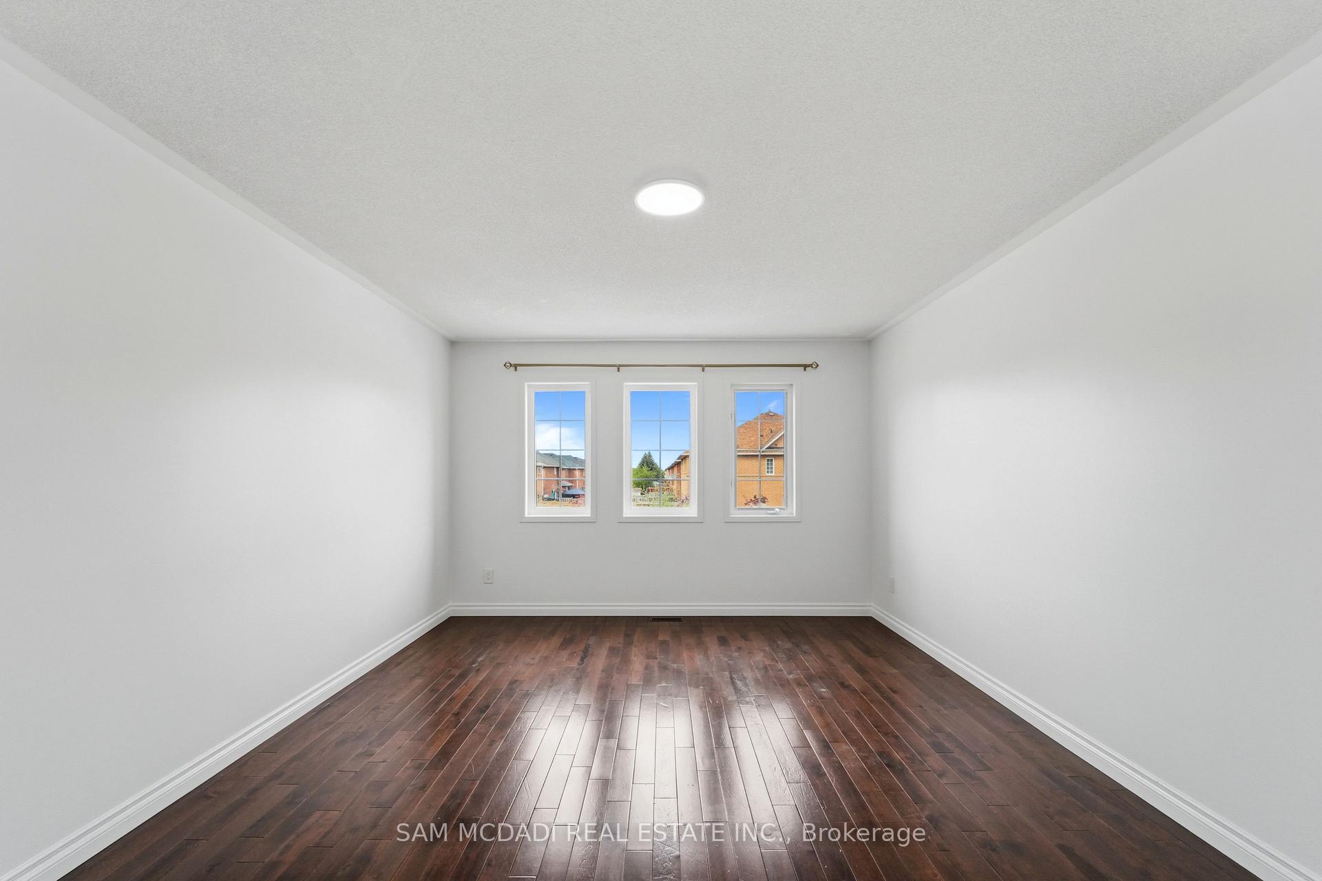 1220 Windbrook Grove