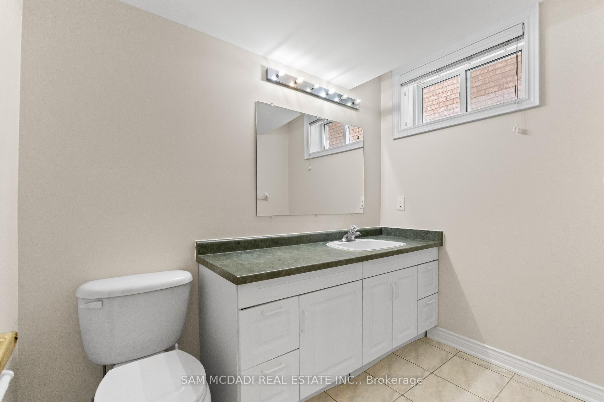 38 Maple Beach Crescent