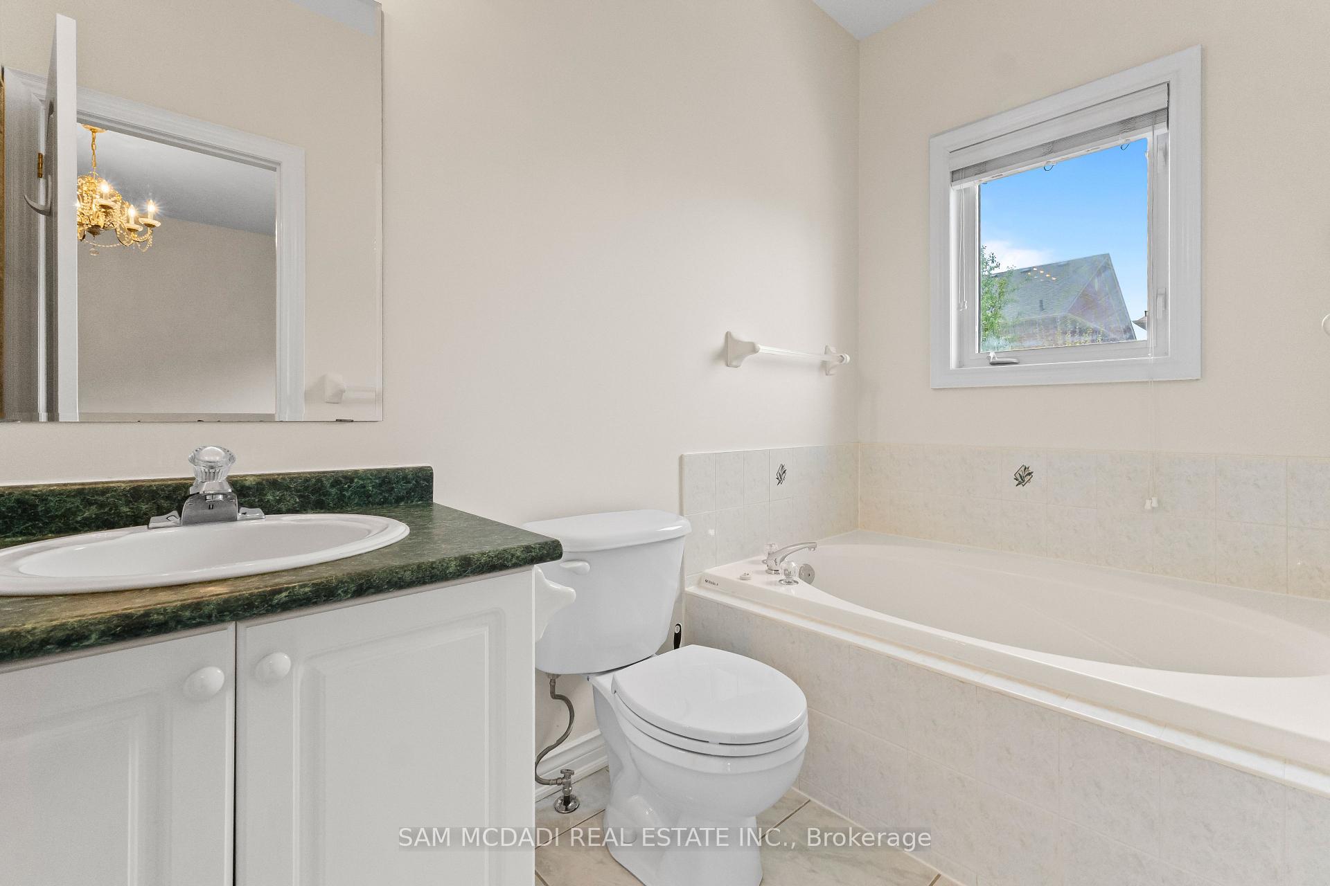 38 Maple Beach Crescent