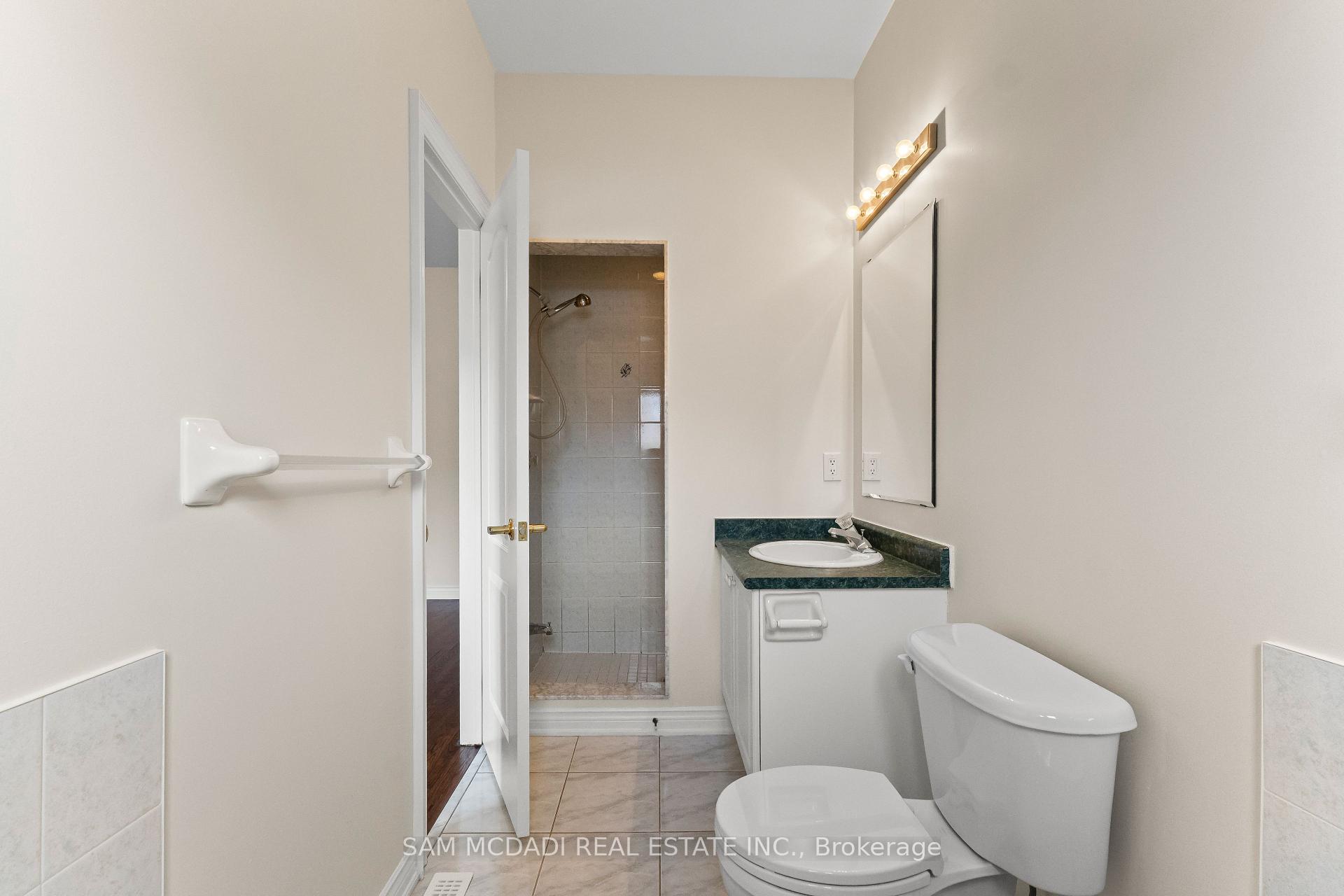 38 Maple Beach Crescent