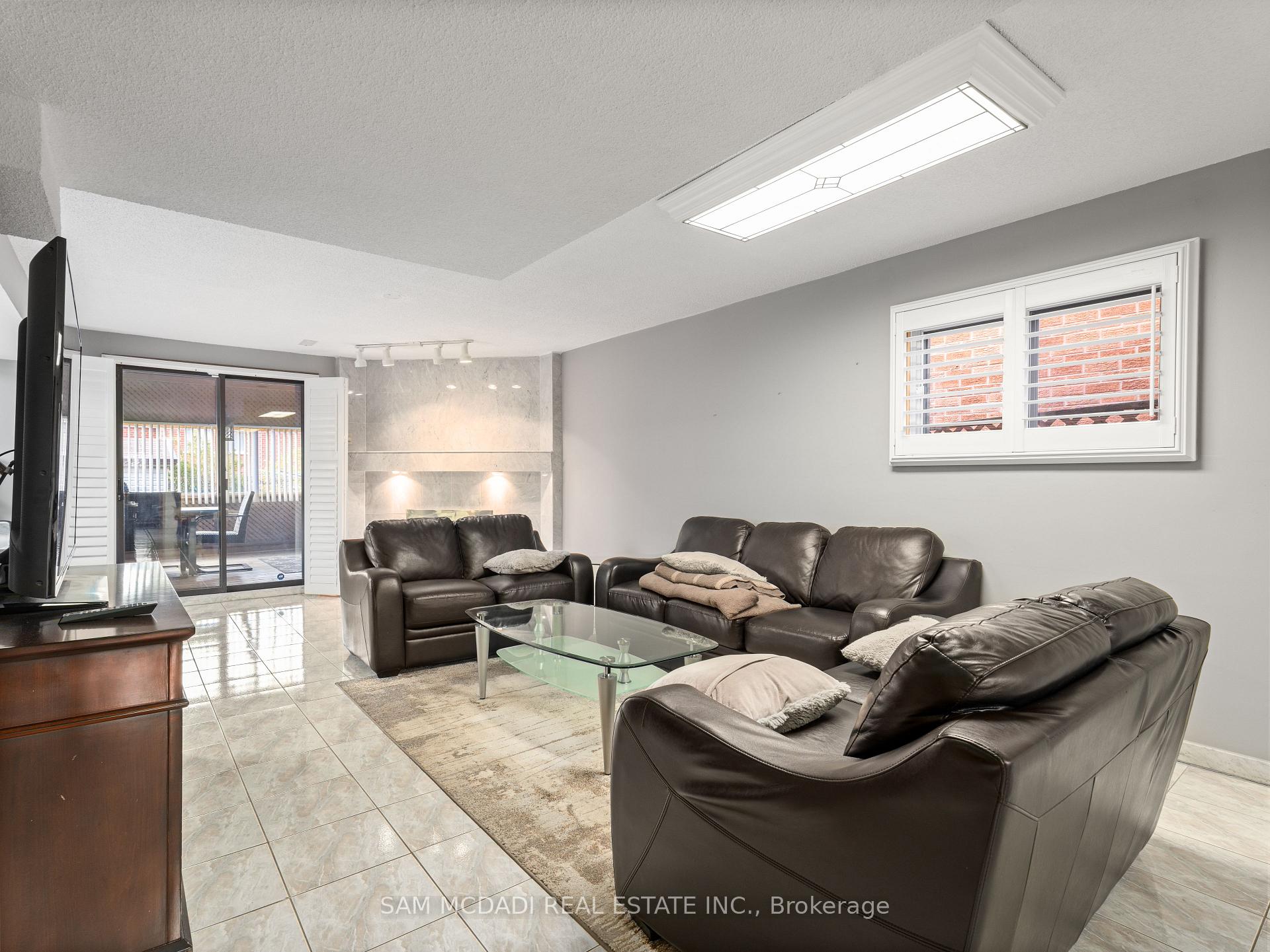 5472 Bourget Drive