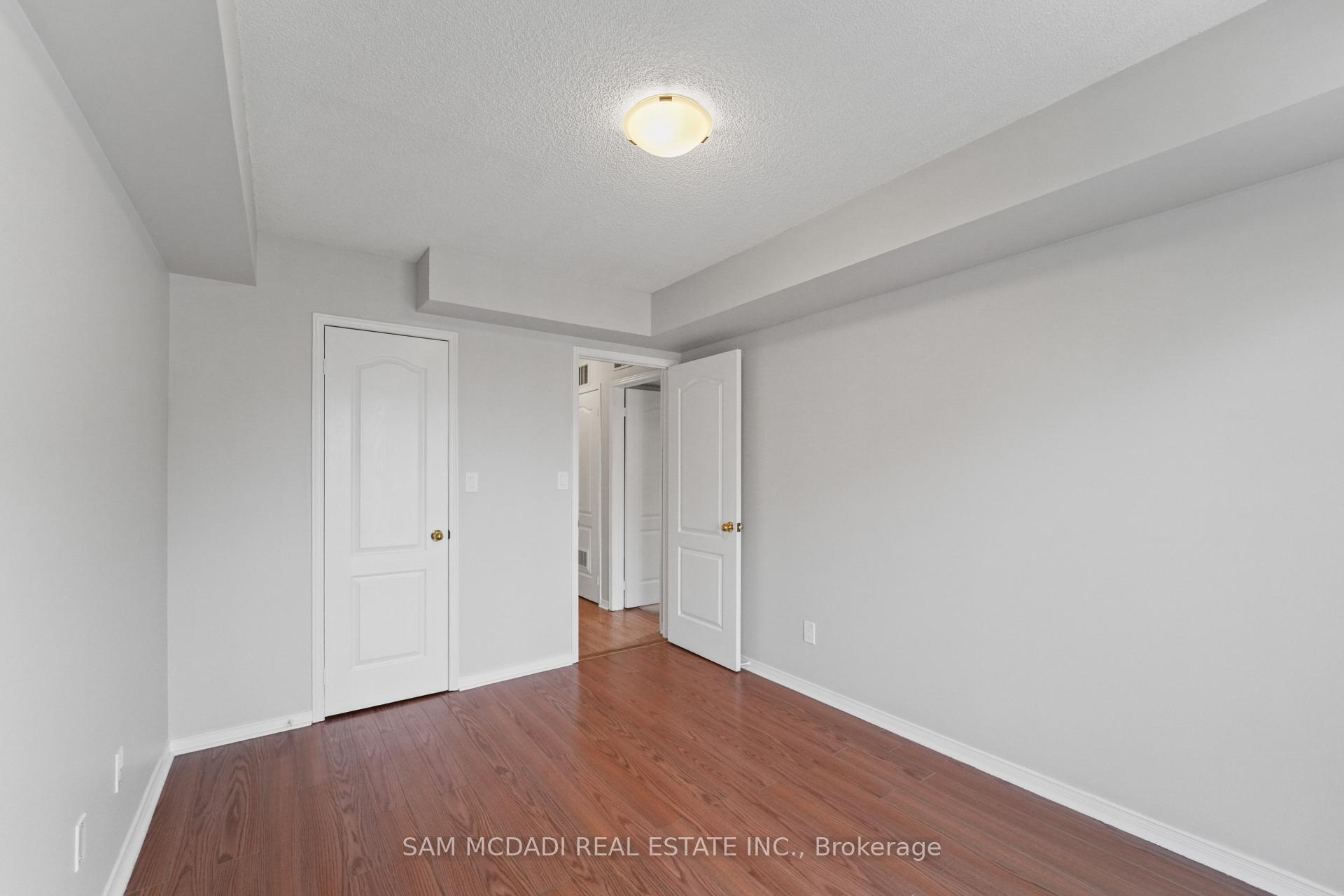 3055 Elmcreek Road 22