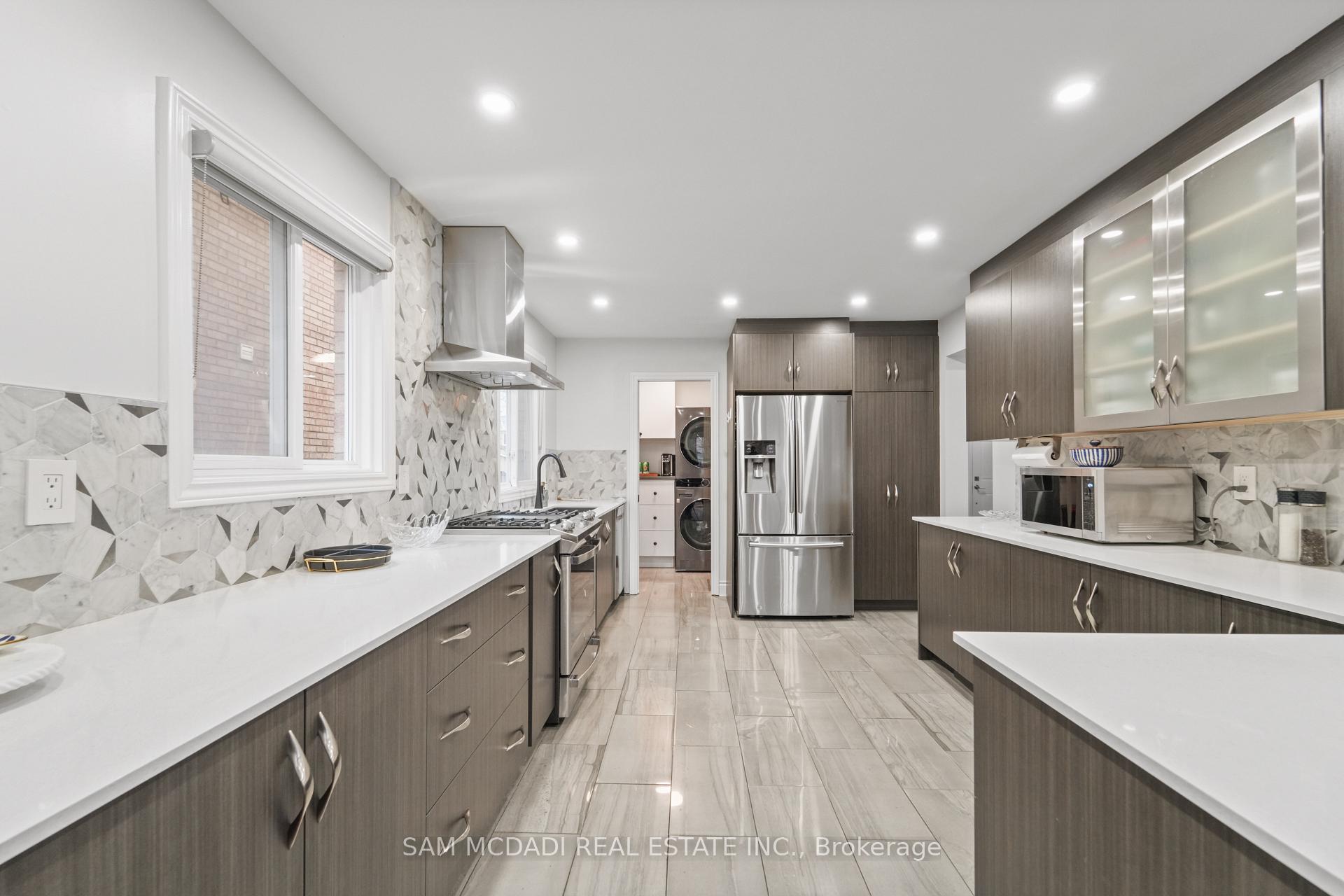 2988 Gulfstream Way