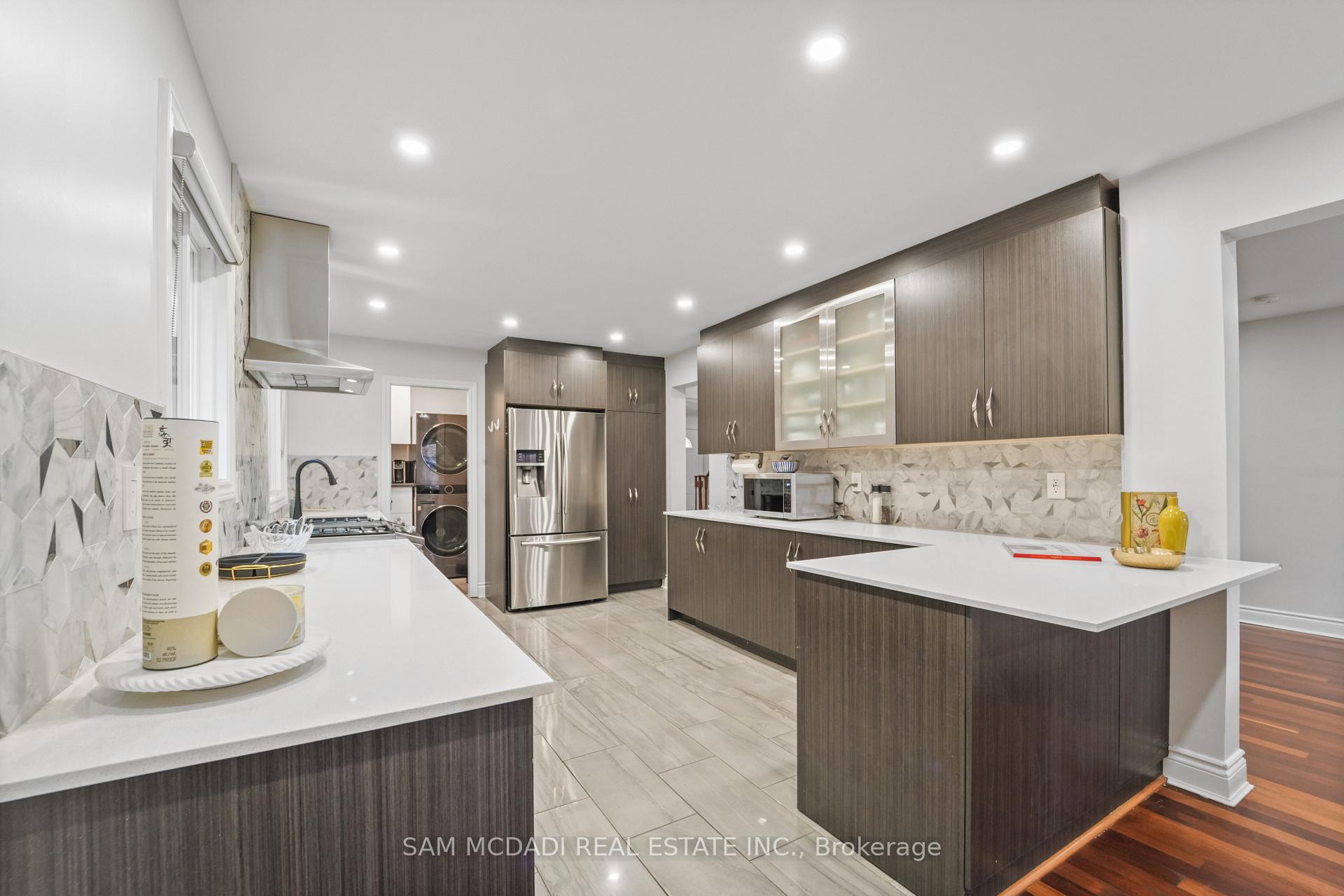 2988 Gulfstream Way