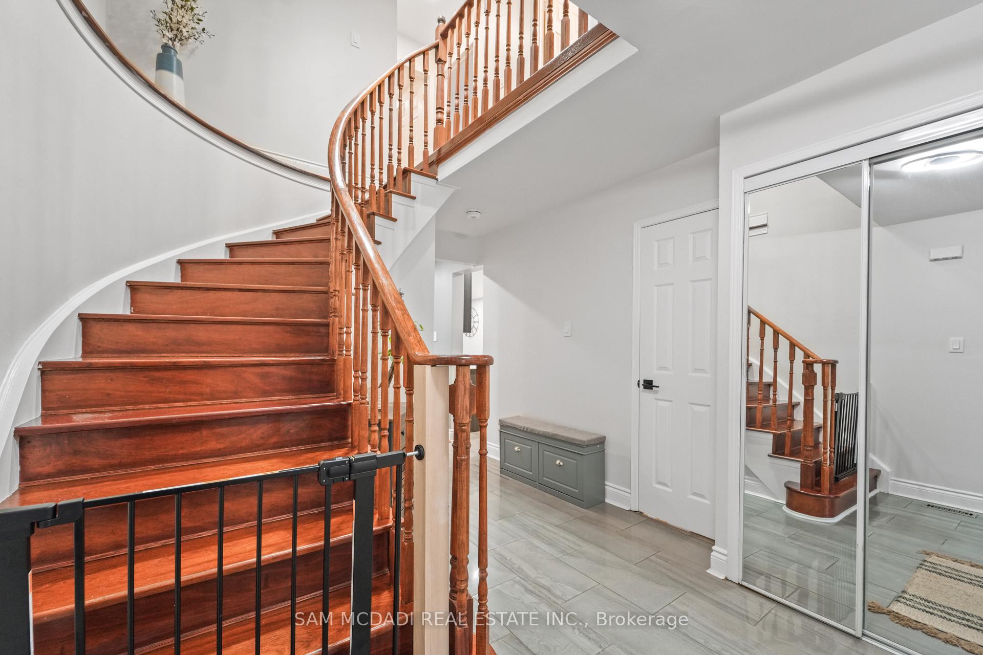 2988 Gulfstream Way