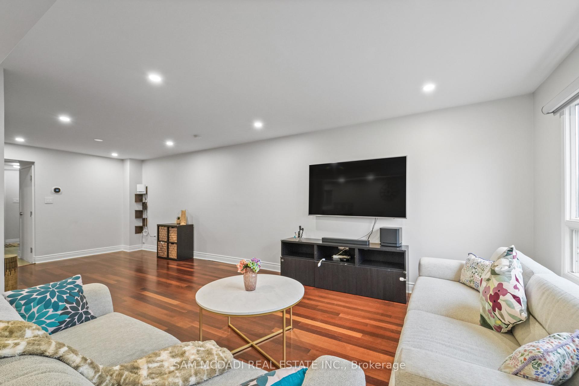 2988 Gulfstream Way