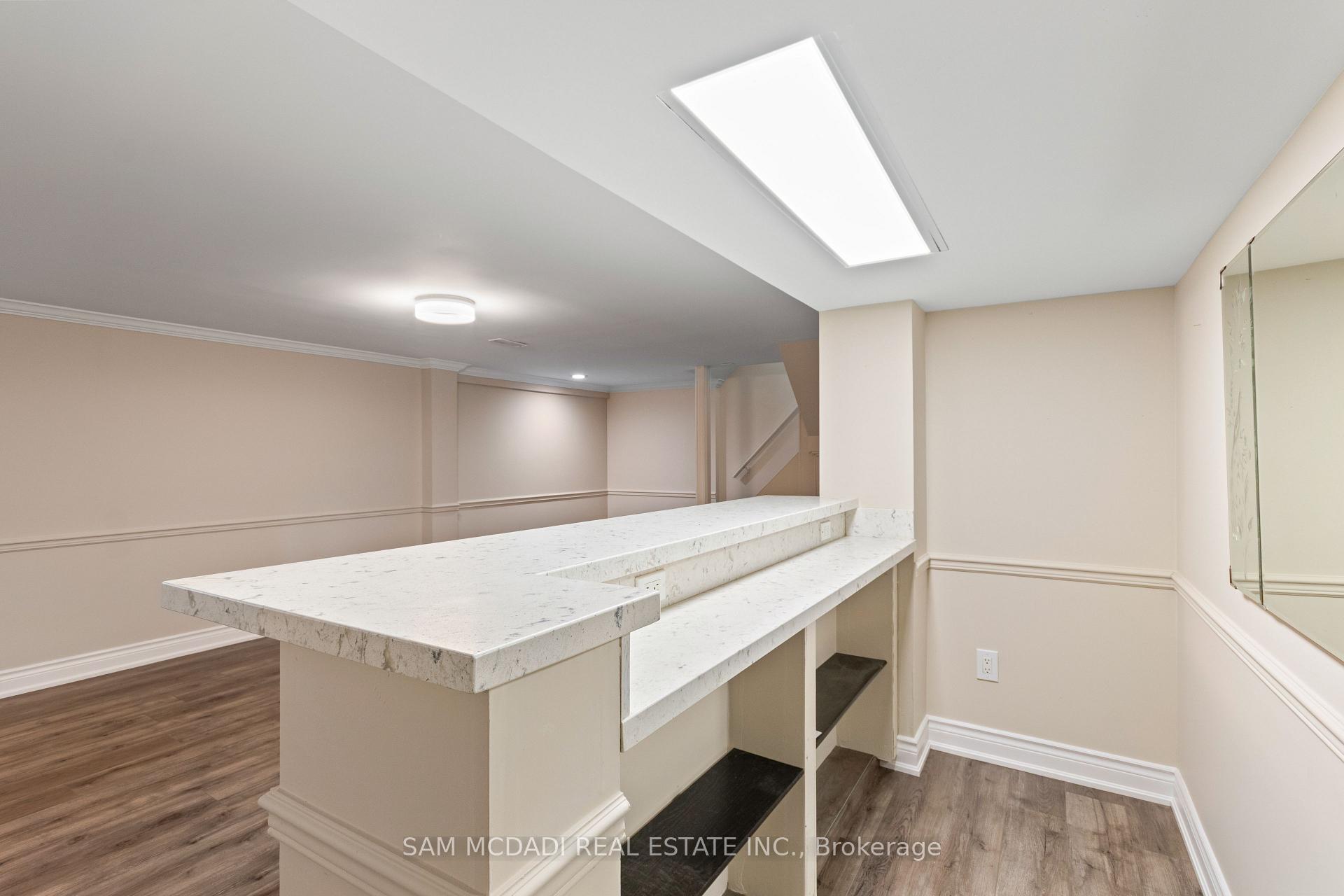 1250 Dunbar Road