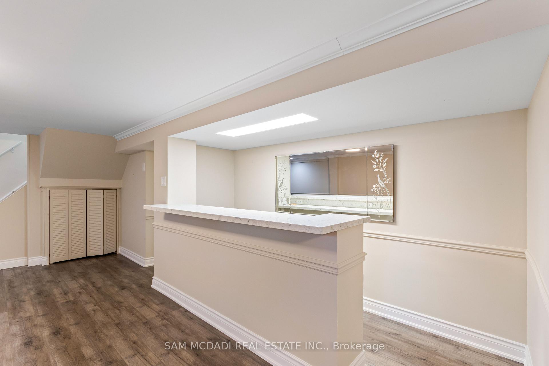 1250 Dunbar Road