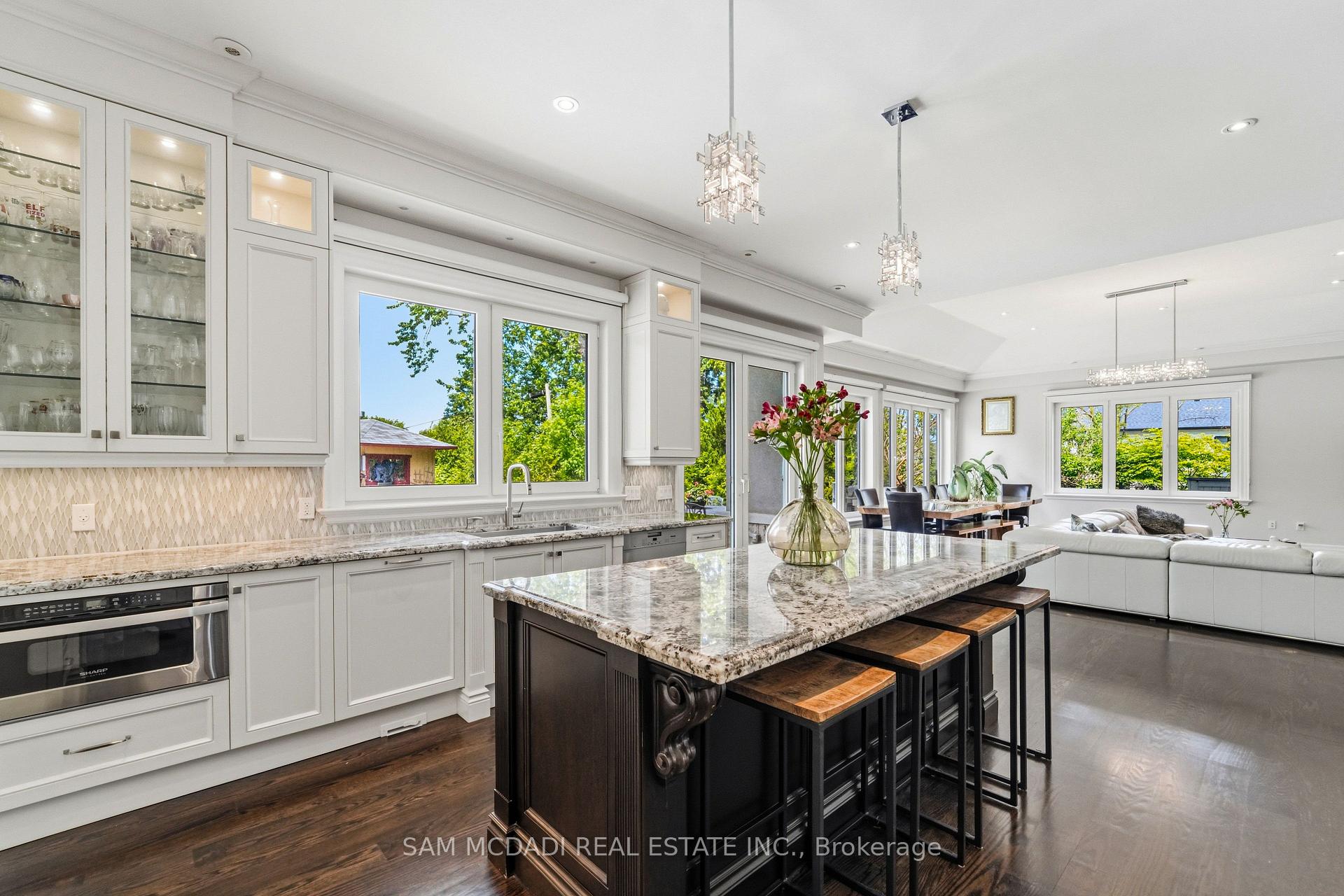 2411 Thorn Lodge Drive