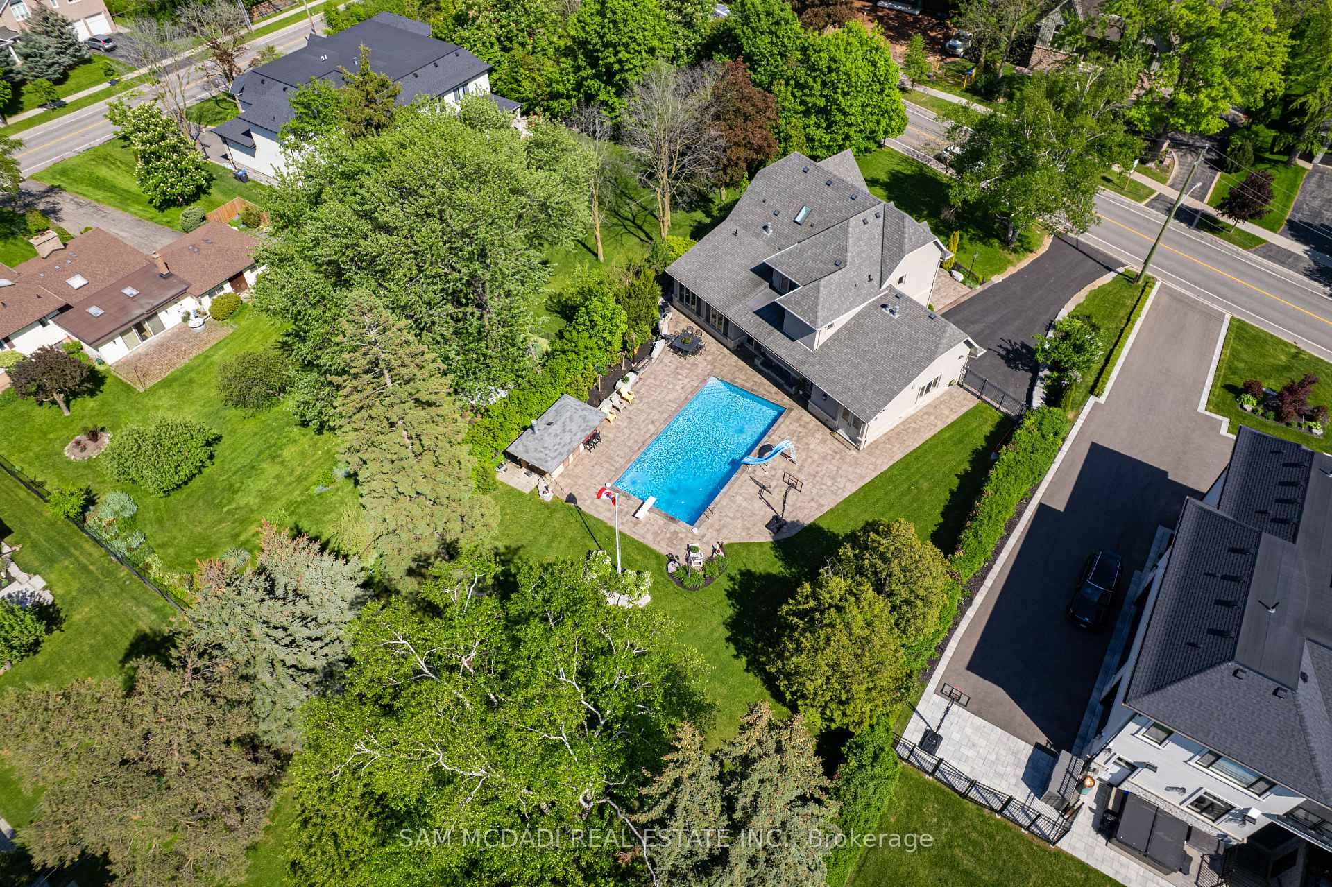 2411 Thorn Lodge Drive