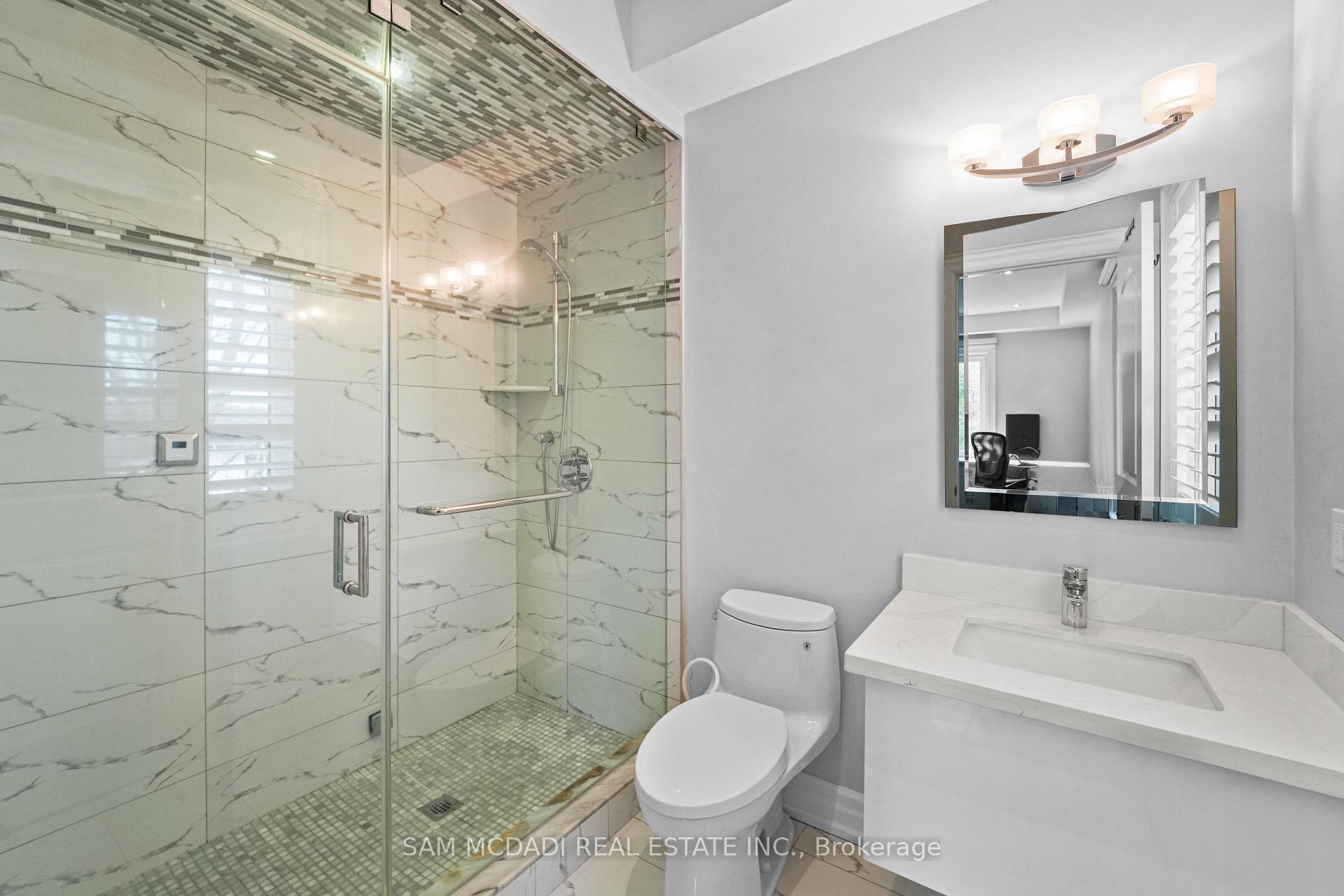 2411 Thorn Lodge Drive
