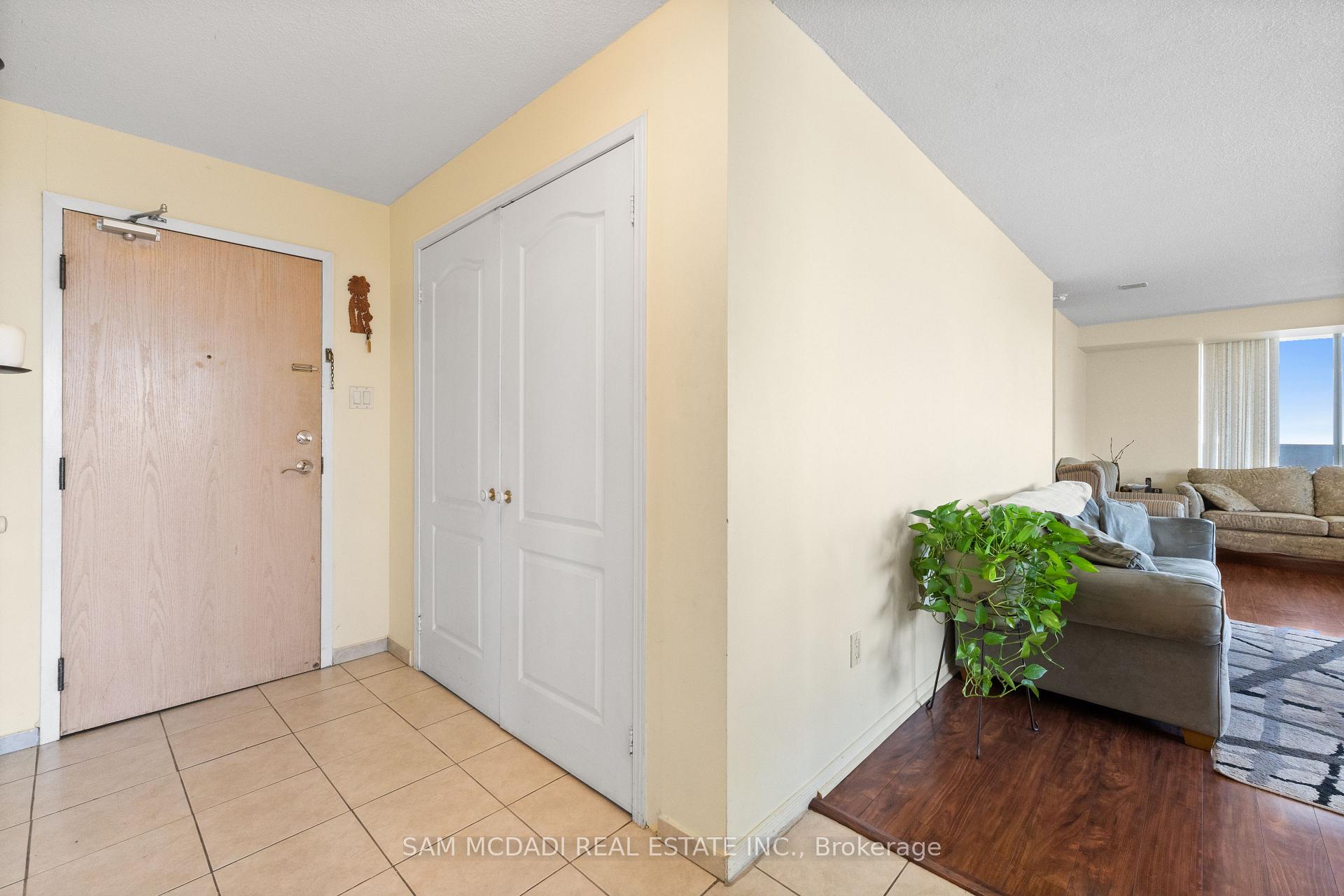 700 Constellation Drive 1109